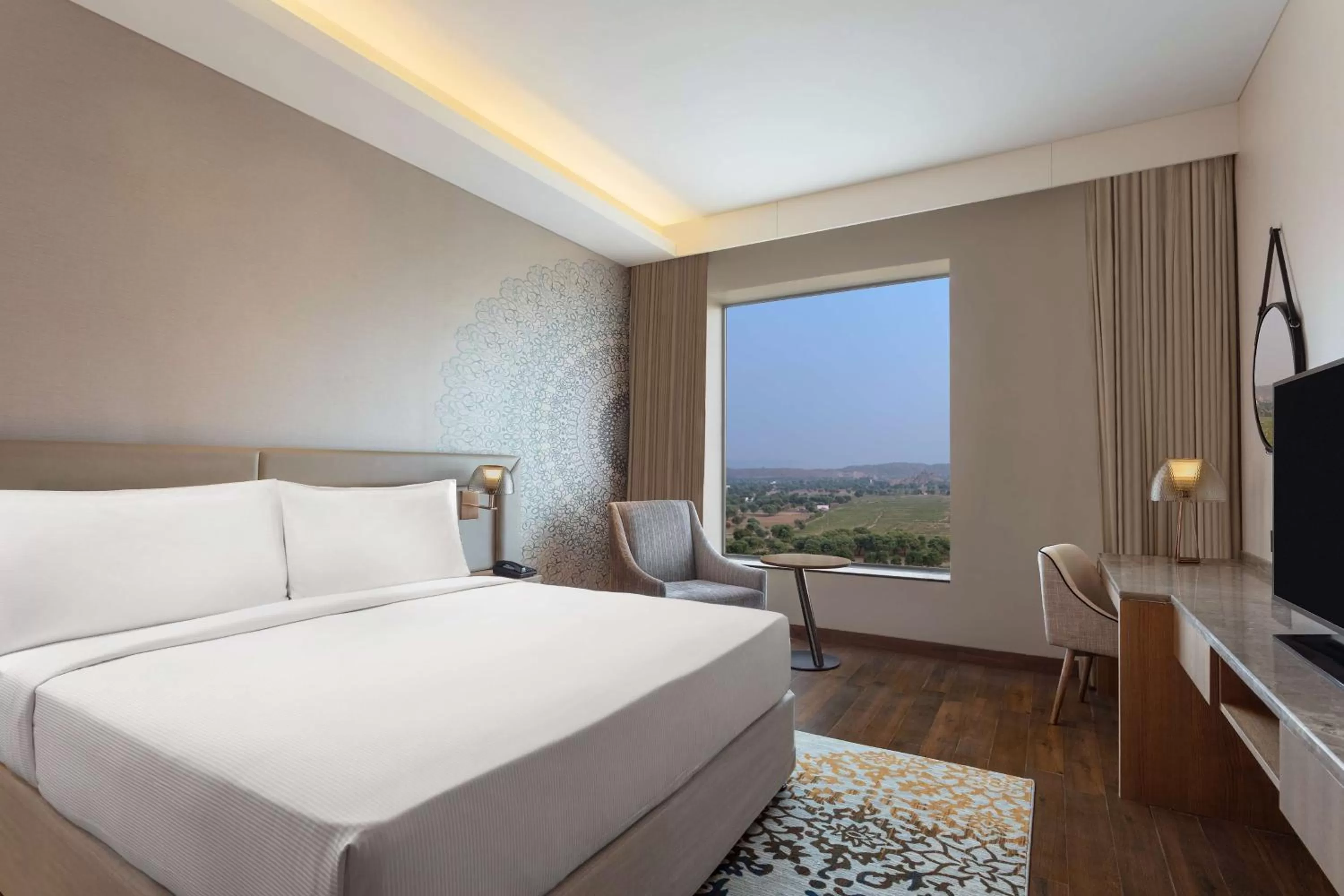Bedroom, Bed in DoubleTree By Hilton Jaipur Amer