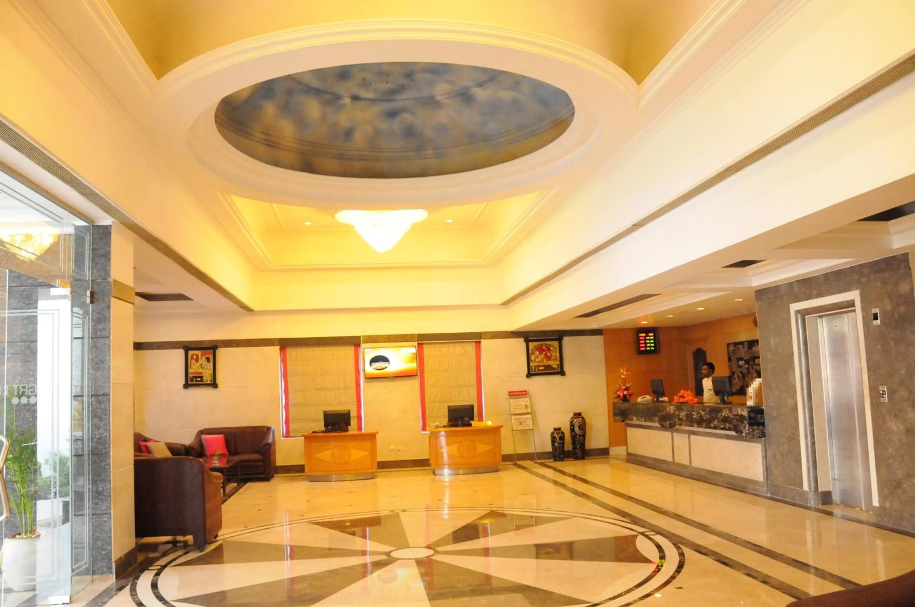 Lobby or reception in Regency Kanchipuram by GRT Hotels