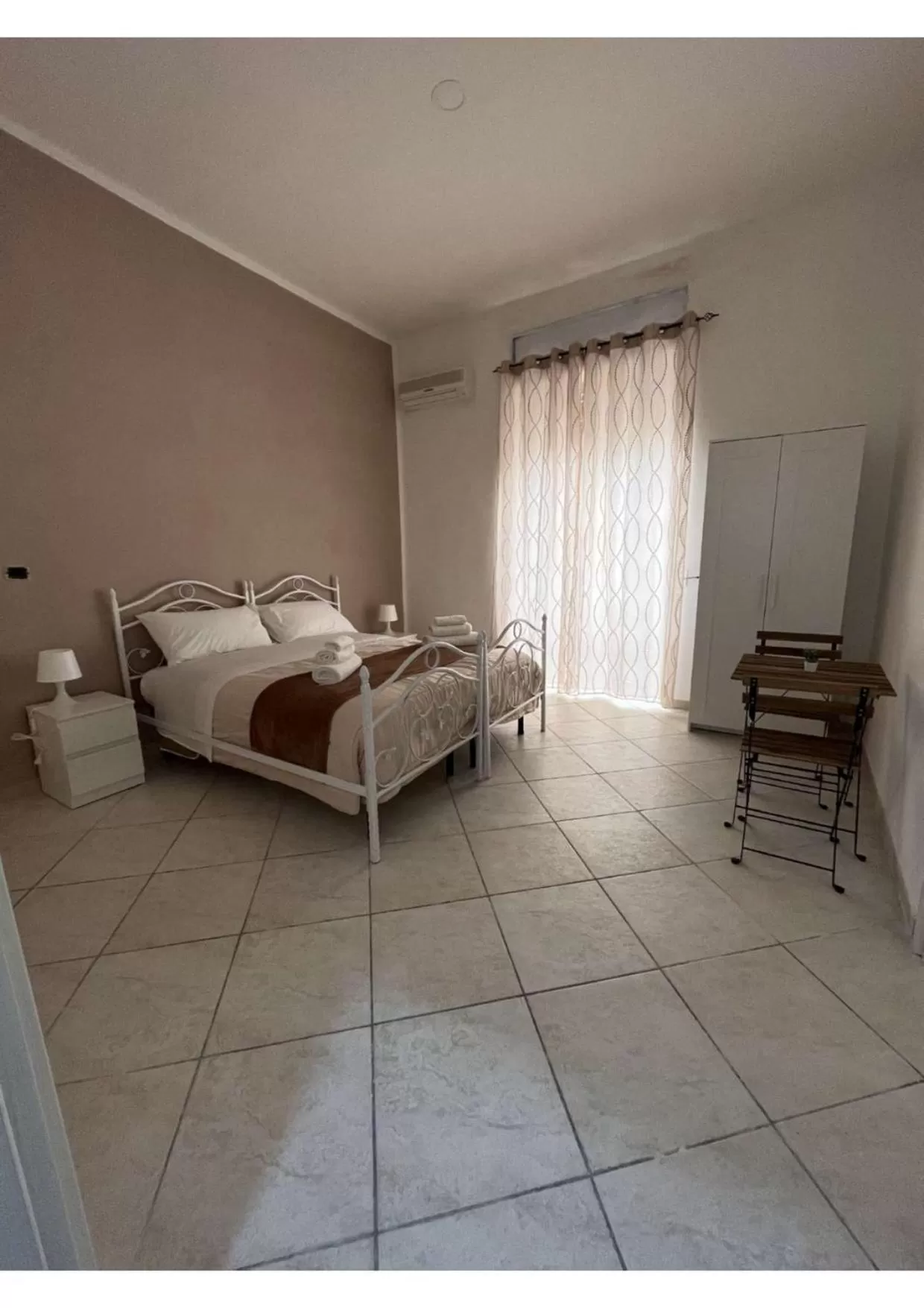 Bed in La Svolta rooms