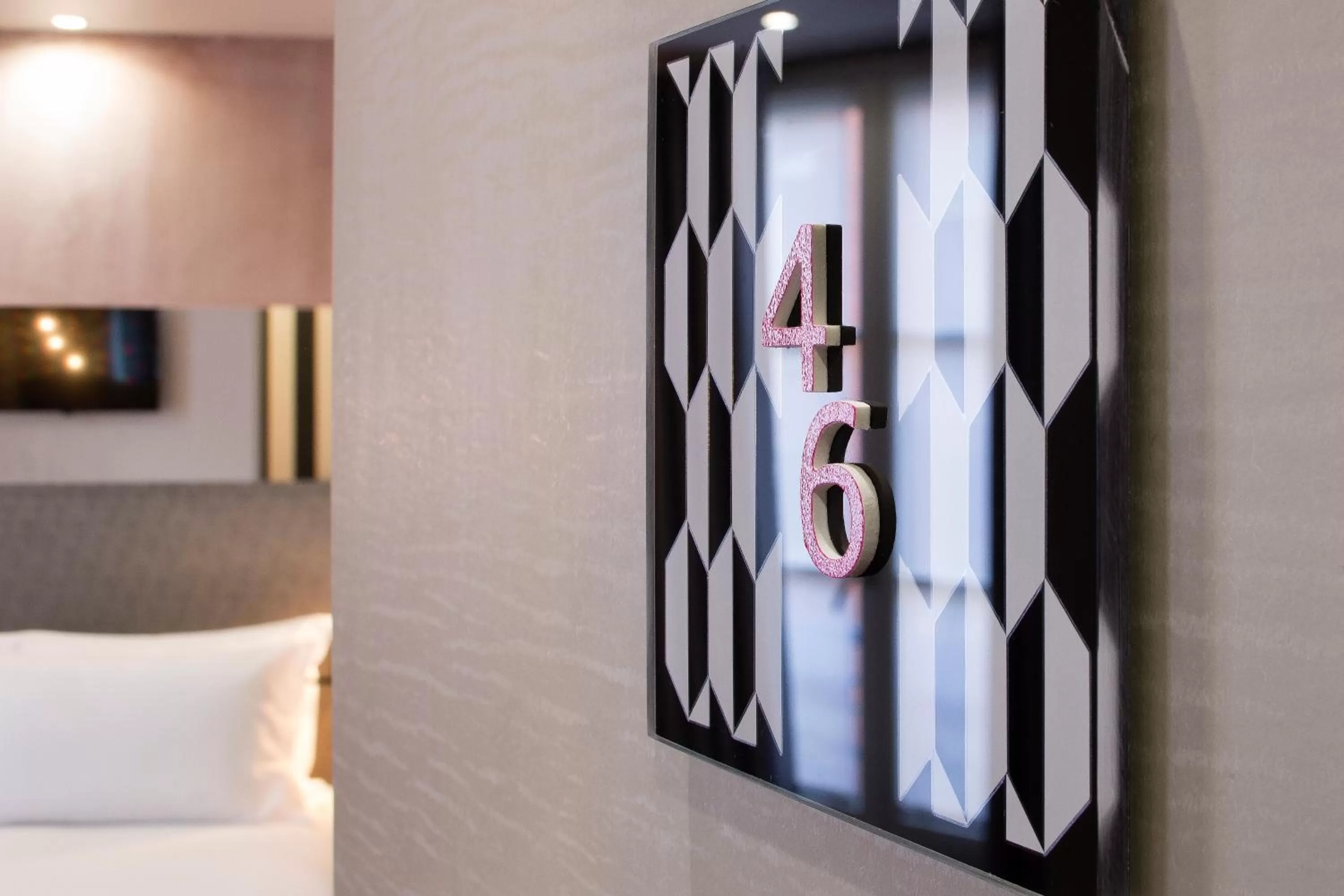 Decorative detail, Bed in Hotel Duette Paris