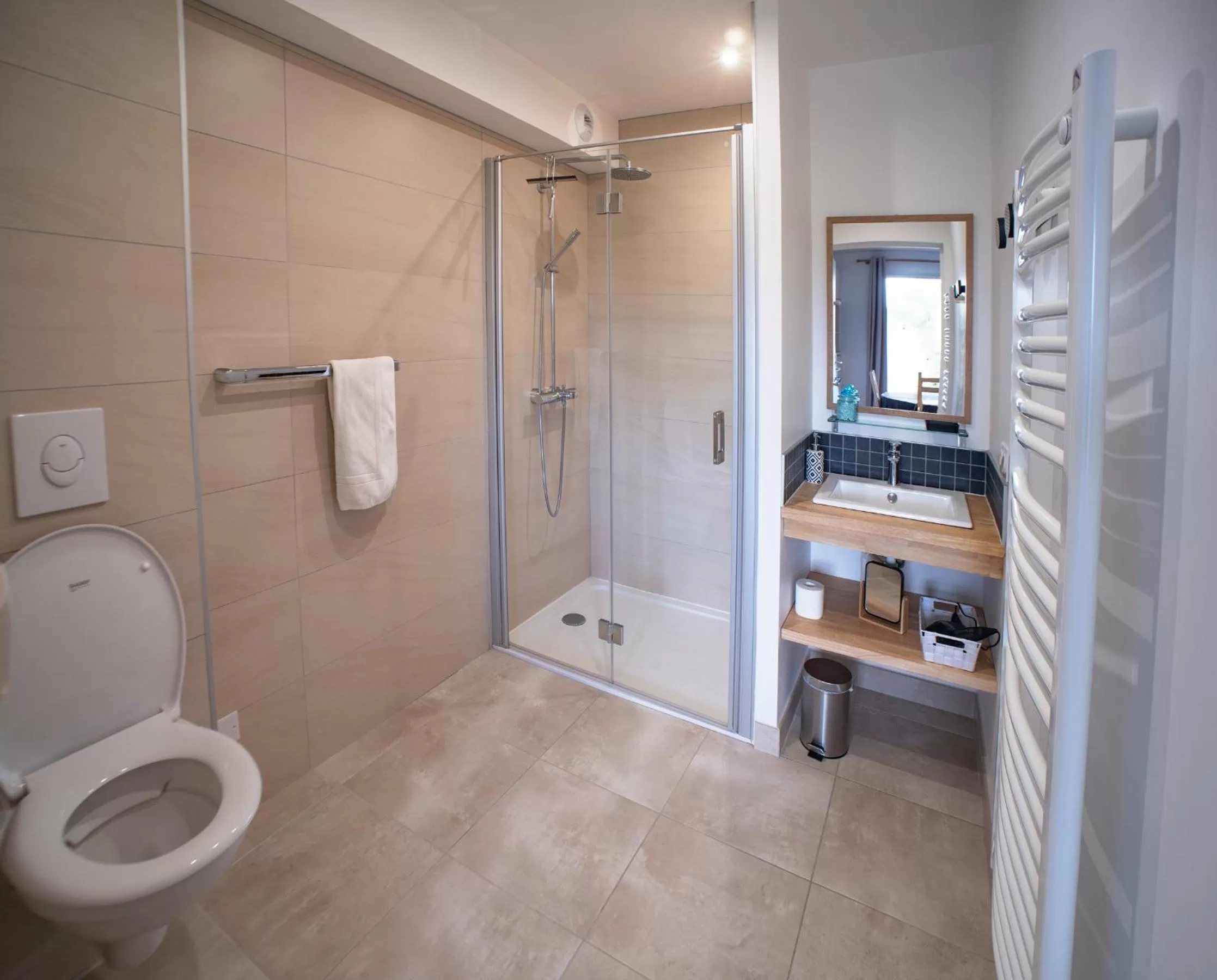 Toilet in Le jardin des 4 saisons