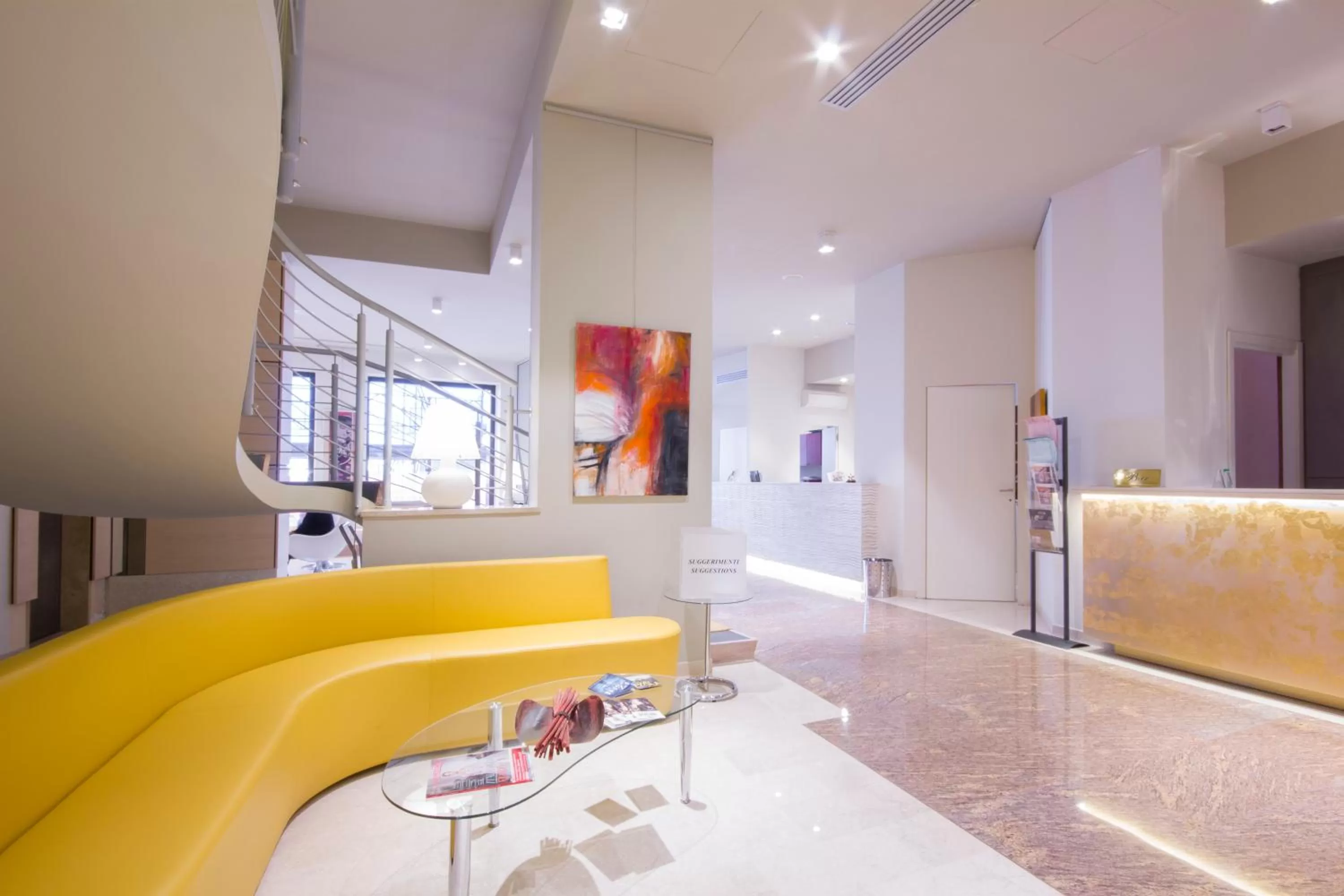 Communal lounge/ TV room in Hotel Carlton