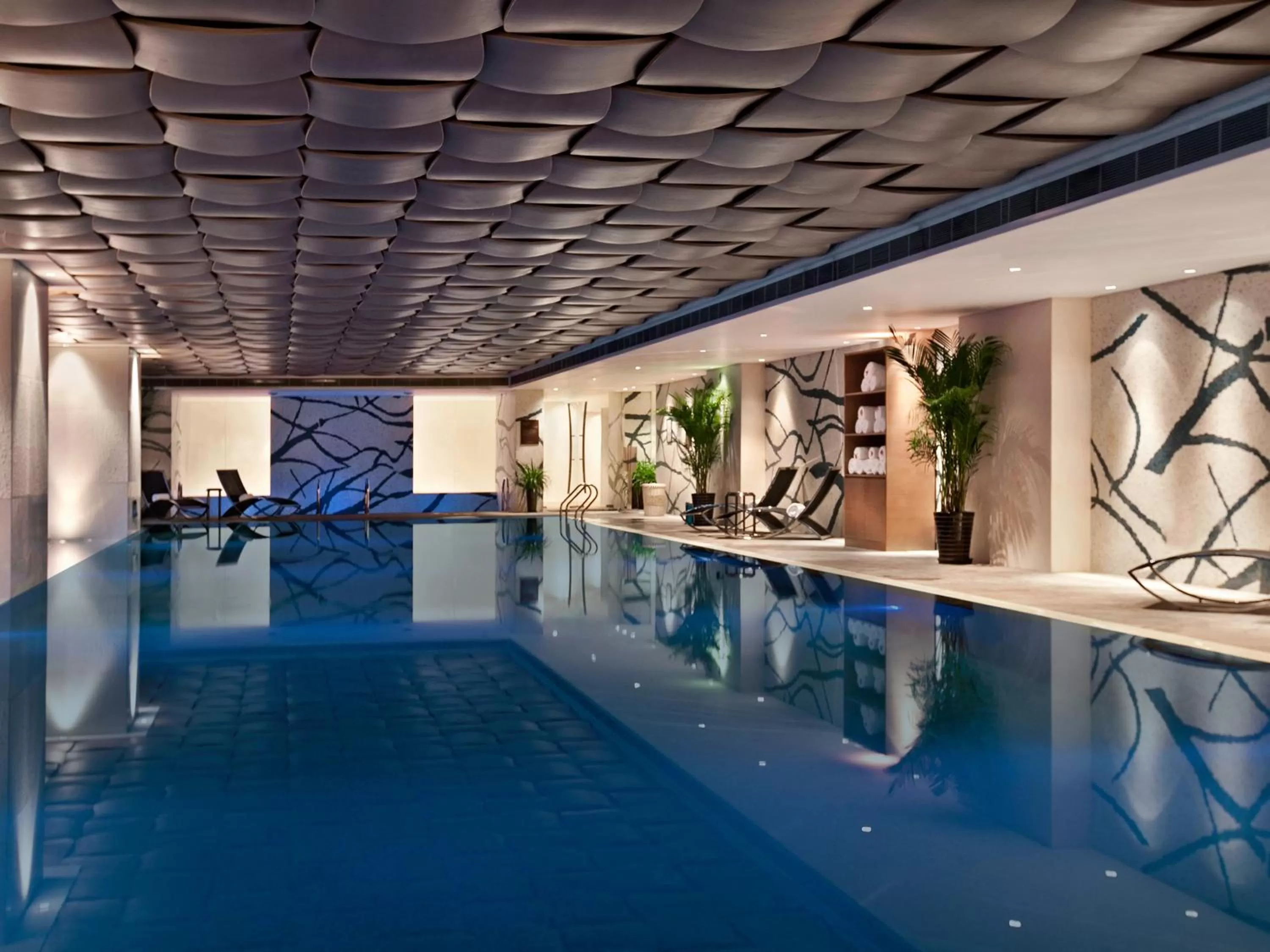Swimming pool in Kempinski Hotel Chongqing