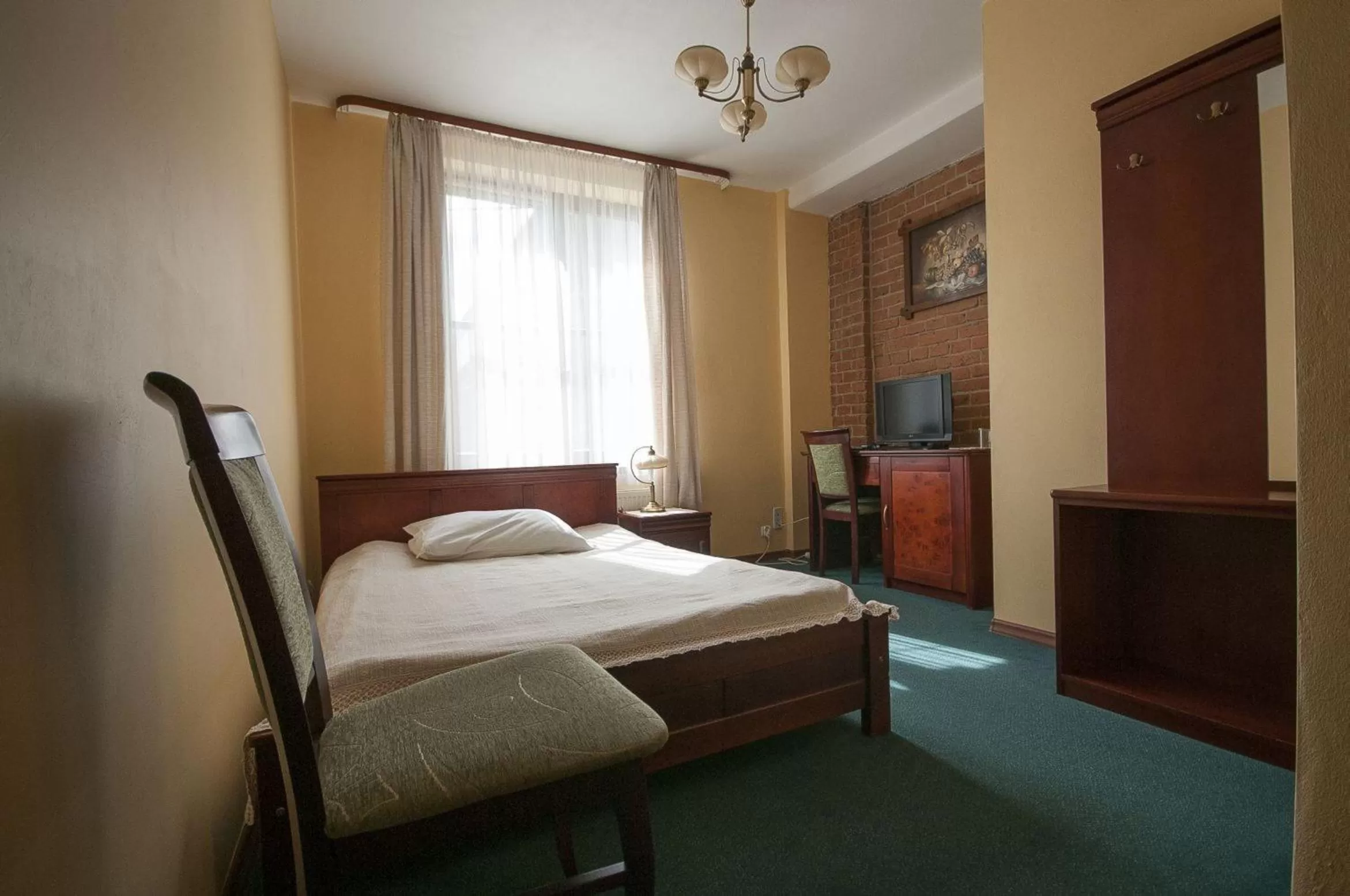 Photo of the whole room, Bed in Hotel Restauracja Pod Parowozem