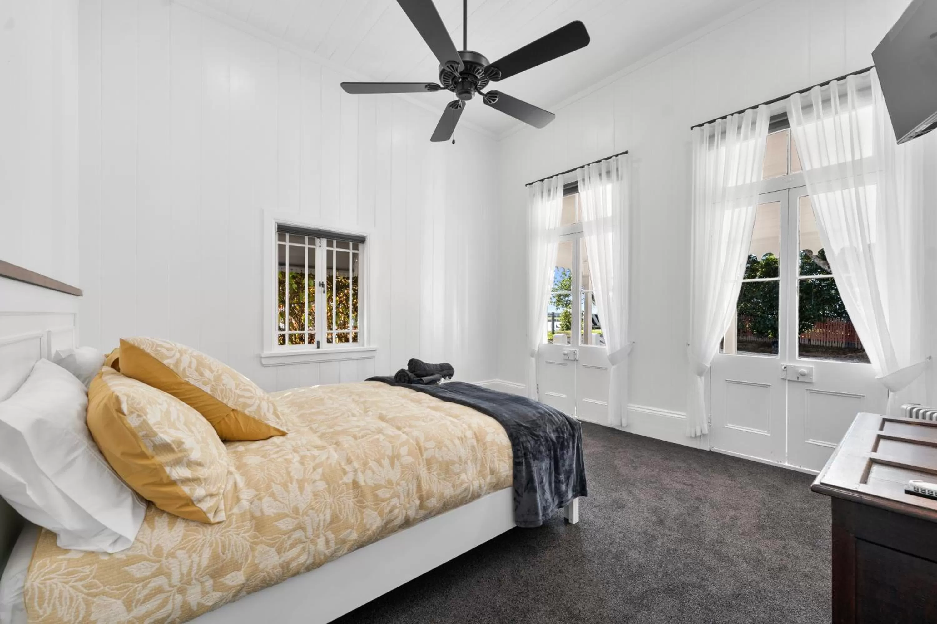 Bed in The Bank House Ulmarra