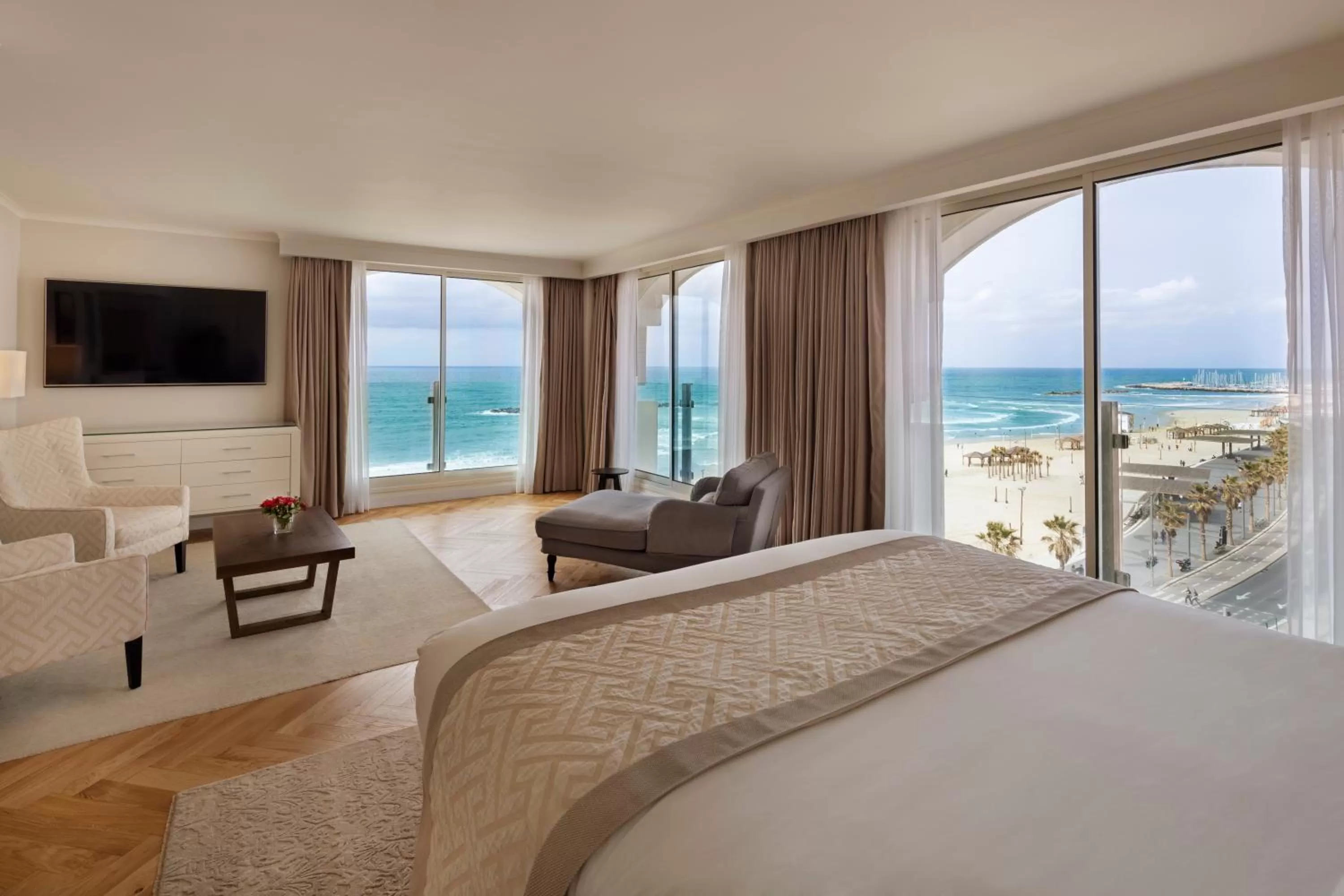 Bedroom, Bed in Orchid Tel Aviv