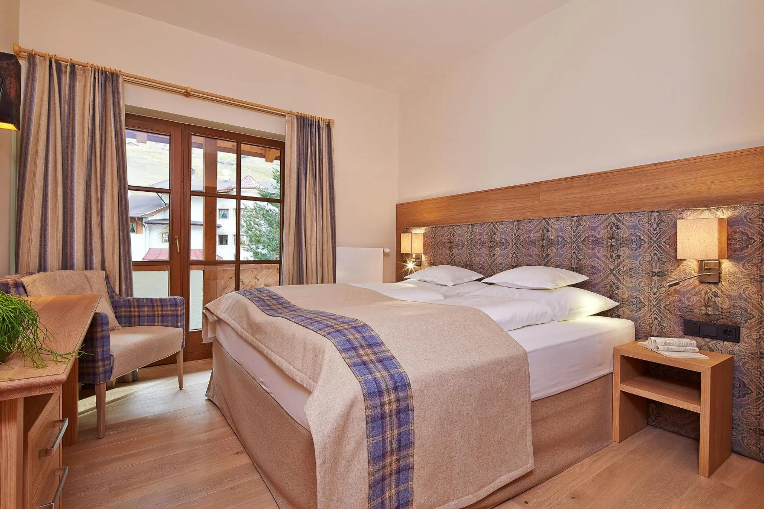 Bed in Alpeiner - Nature Resort Tirol