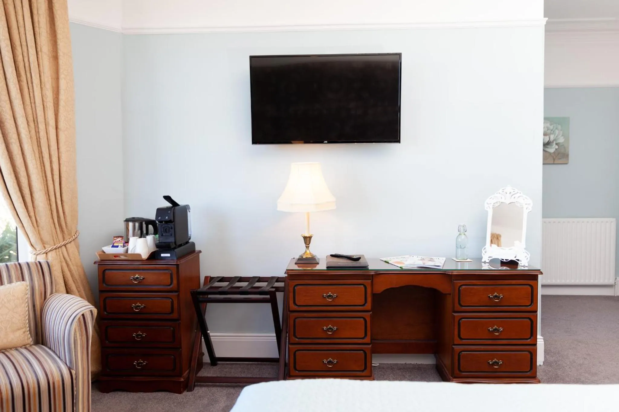 Bed in Shelleven Guest House