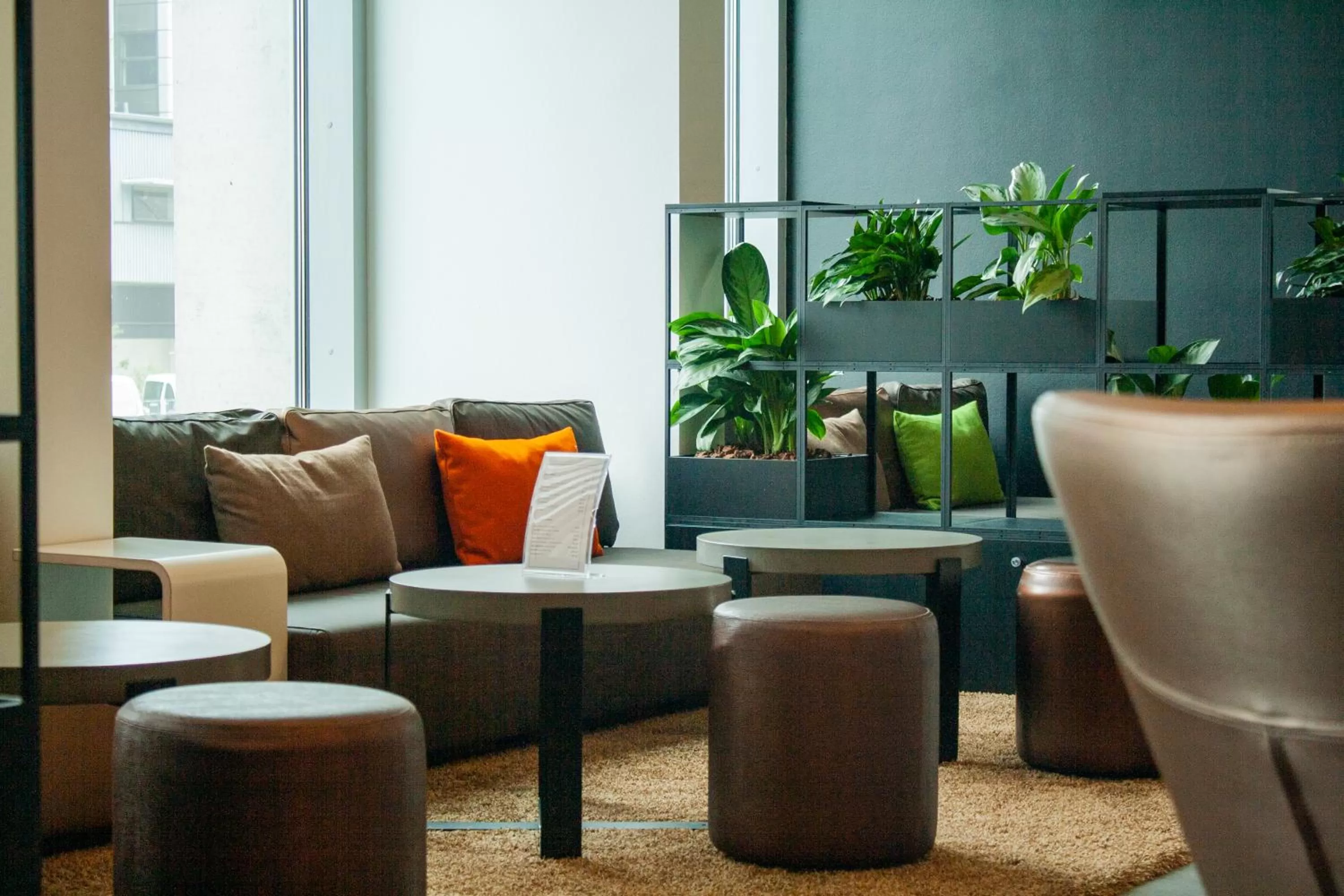 Communal lounge/ TV room in Wakeup Copenhagen - Carsten Niebuhrs Gade