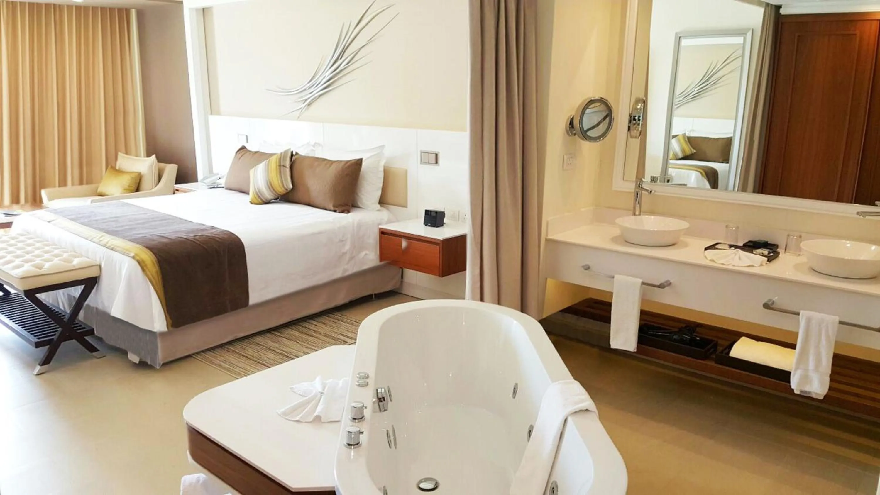 Bedroom, Bed in Royalton Saint Lucia, An Autograph Collection All-Inclusive Resort