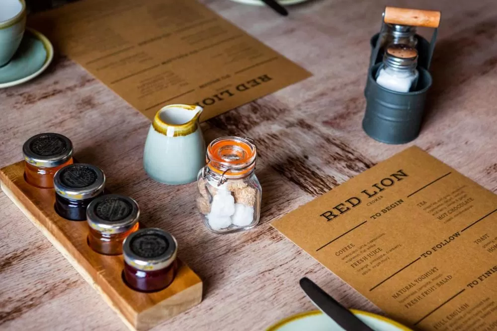 Breakfast in The Red Lion Hotel