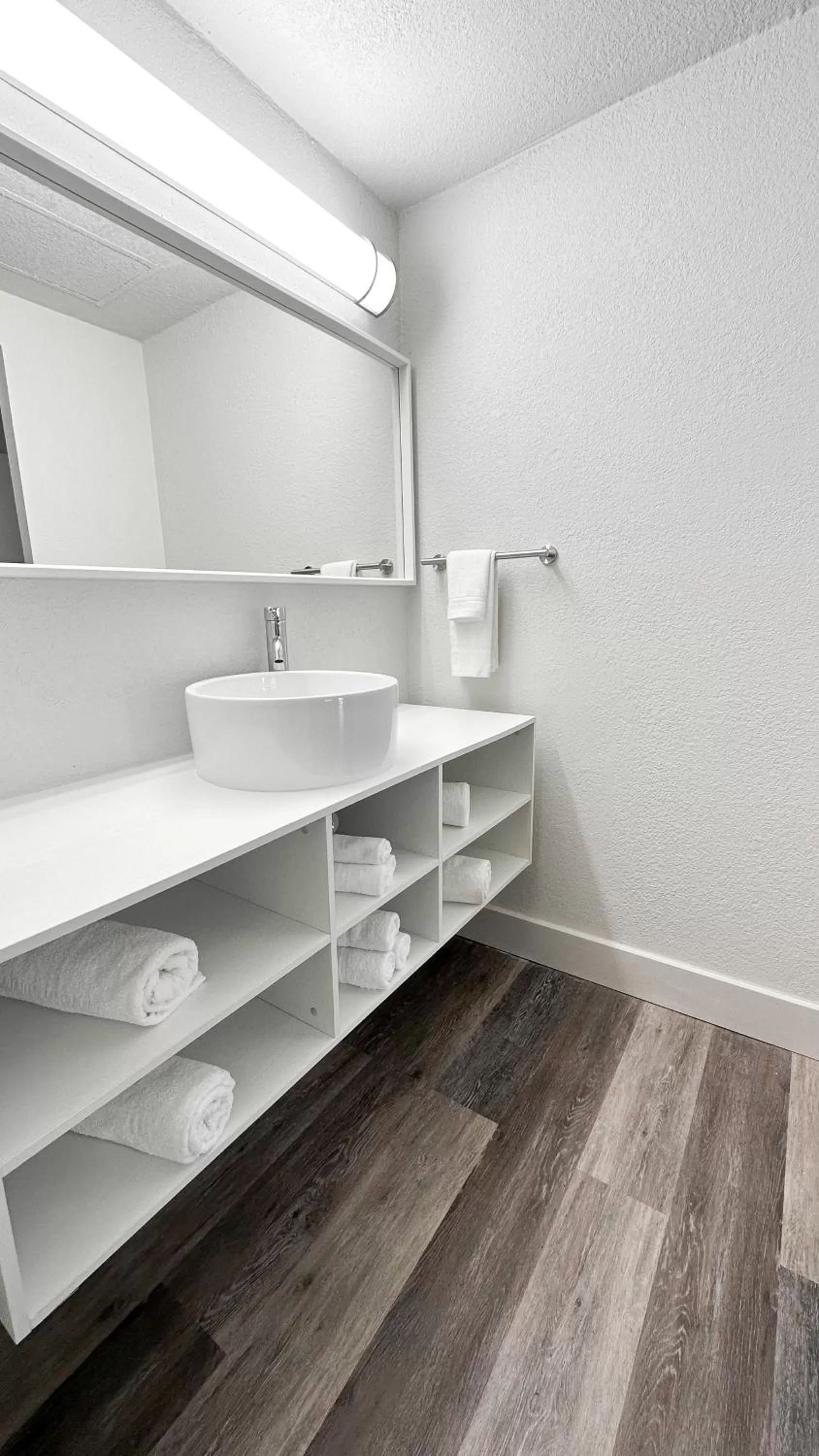 Bathroom in Oneway Brunswick