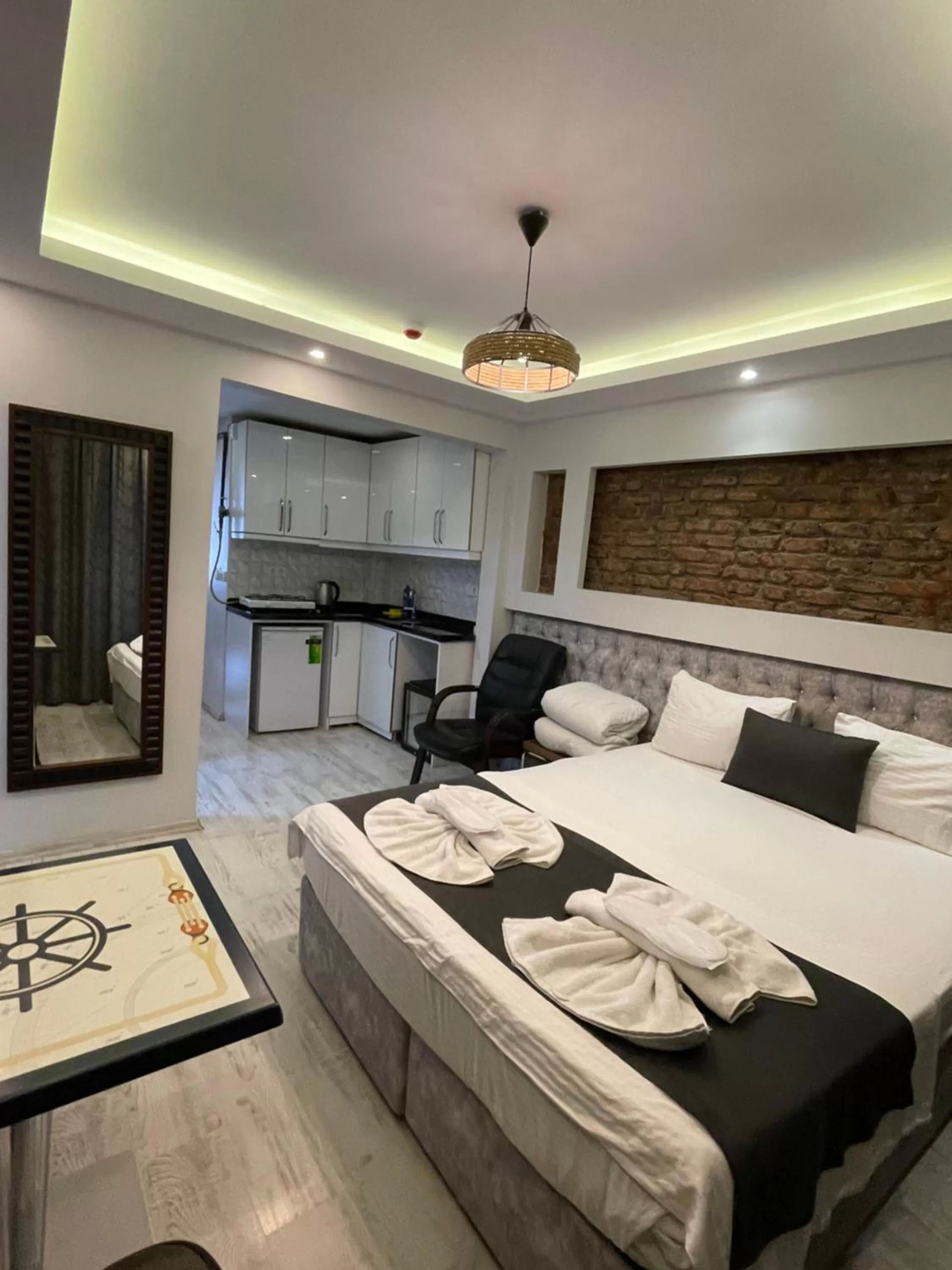 Bed in Arat Apartments