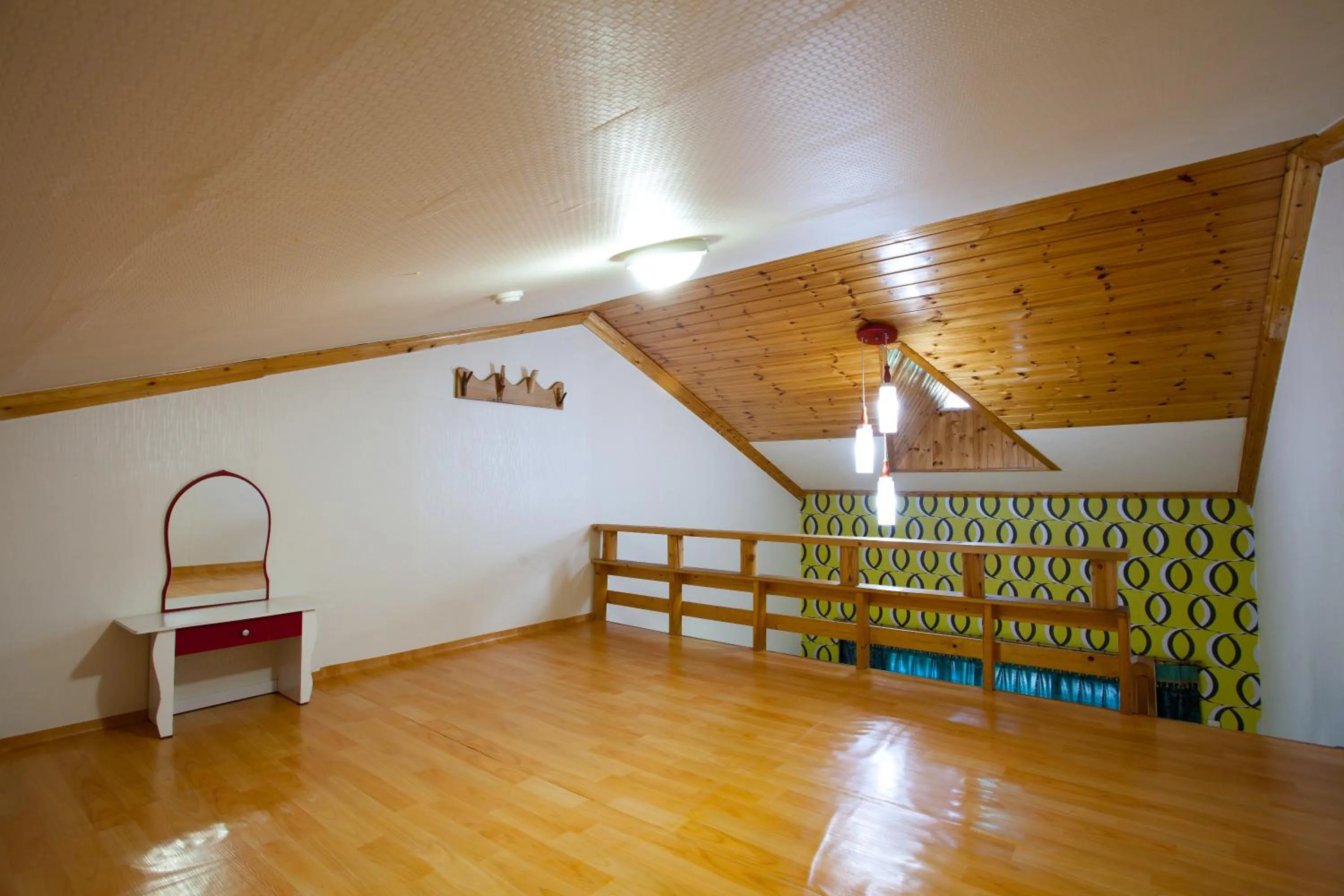 Decorative detail, Bed in White Cabin