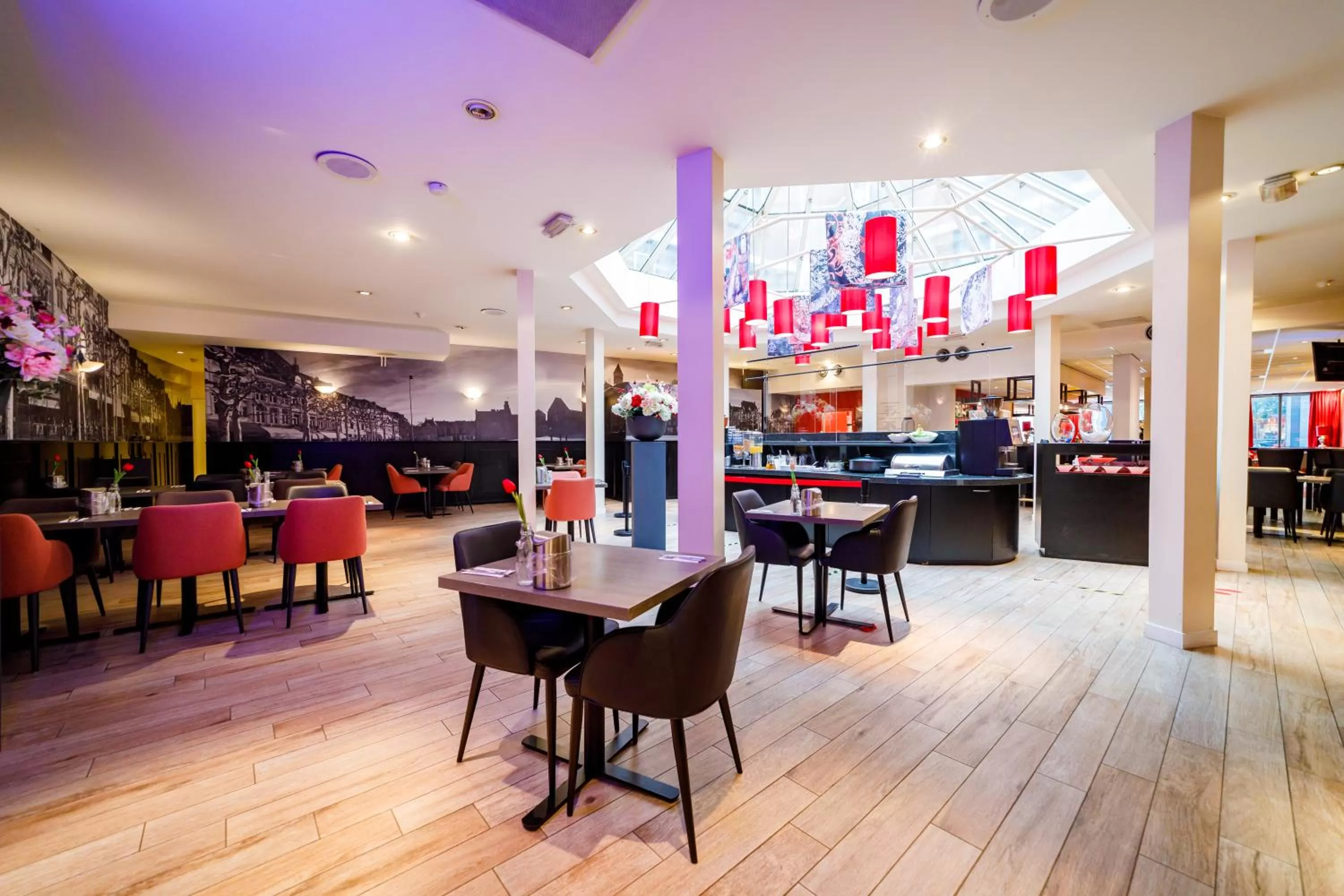 Restaurant/places to eat in Bastion Hotel Maastricht Centrum