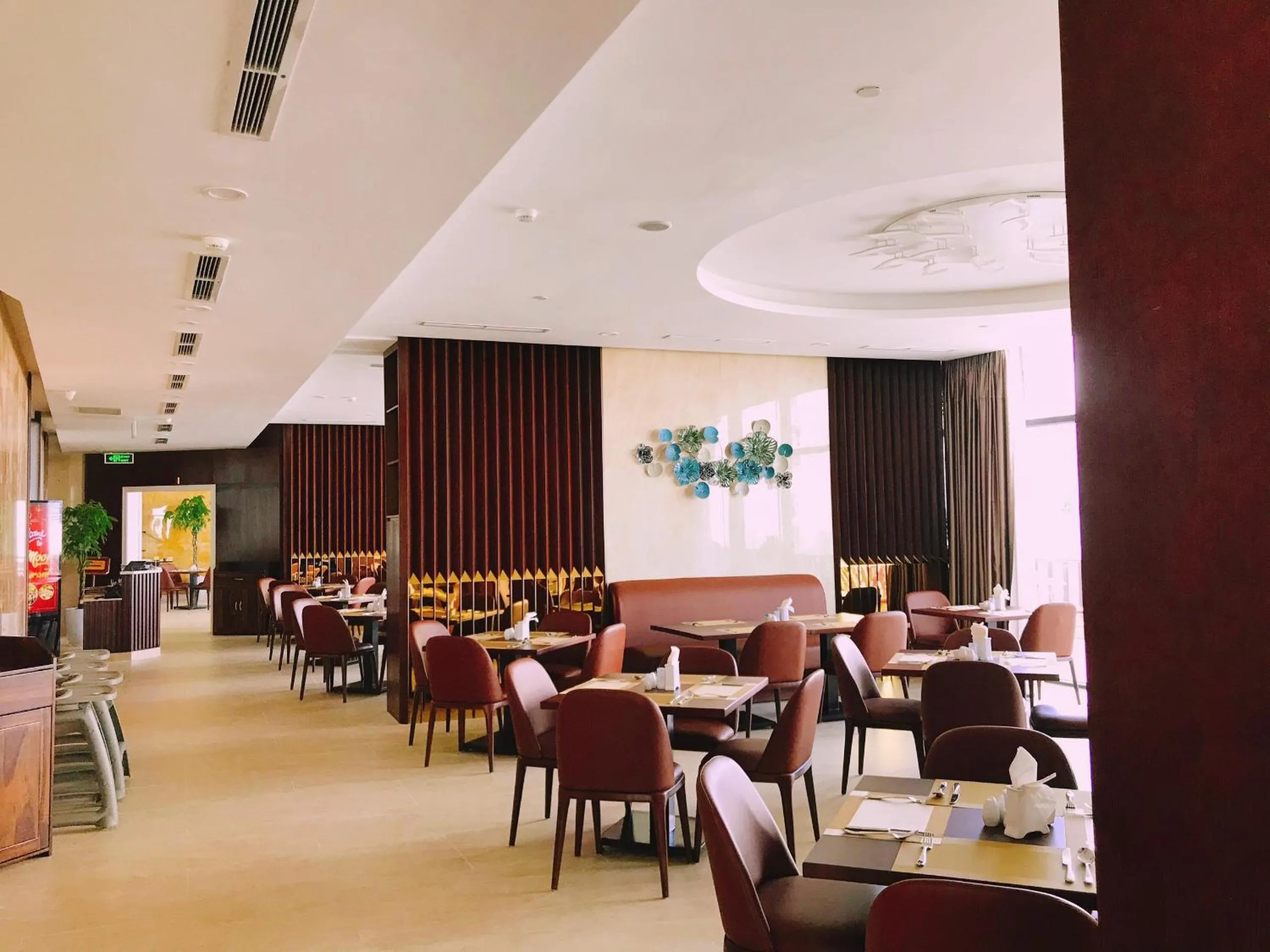 Restaurant/places to eat in Regalia Gold Hotel