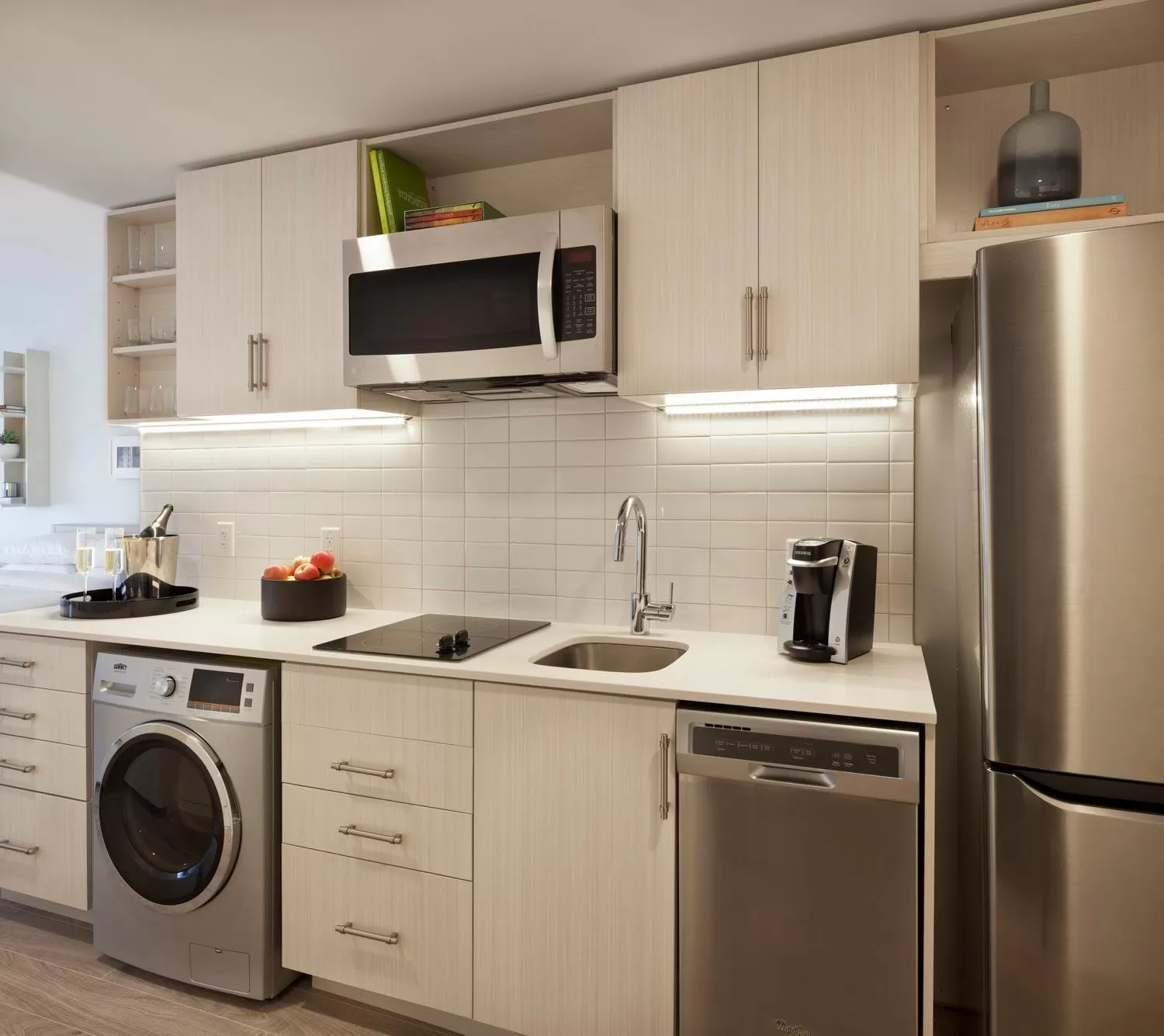 dishwasher in Placemakr Dupont Circle
