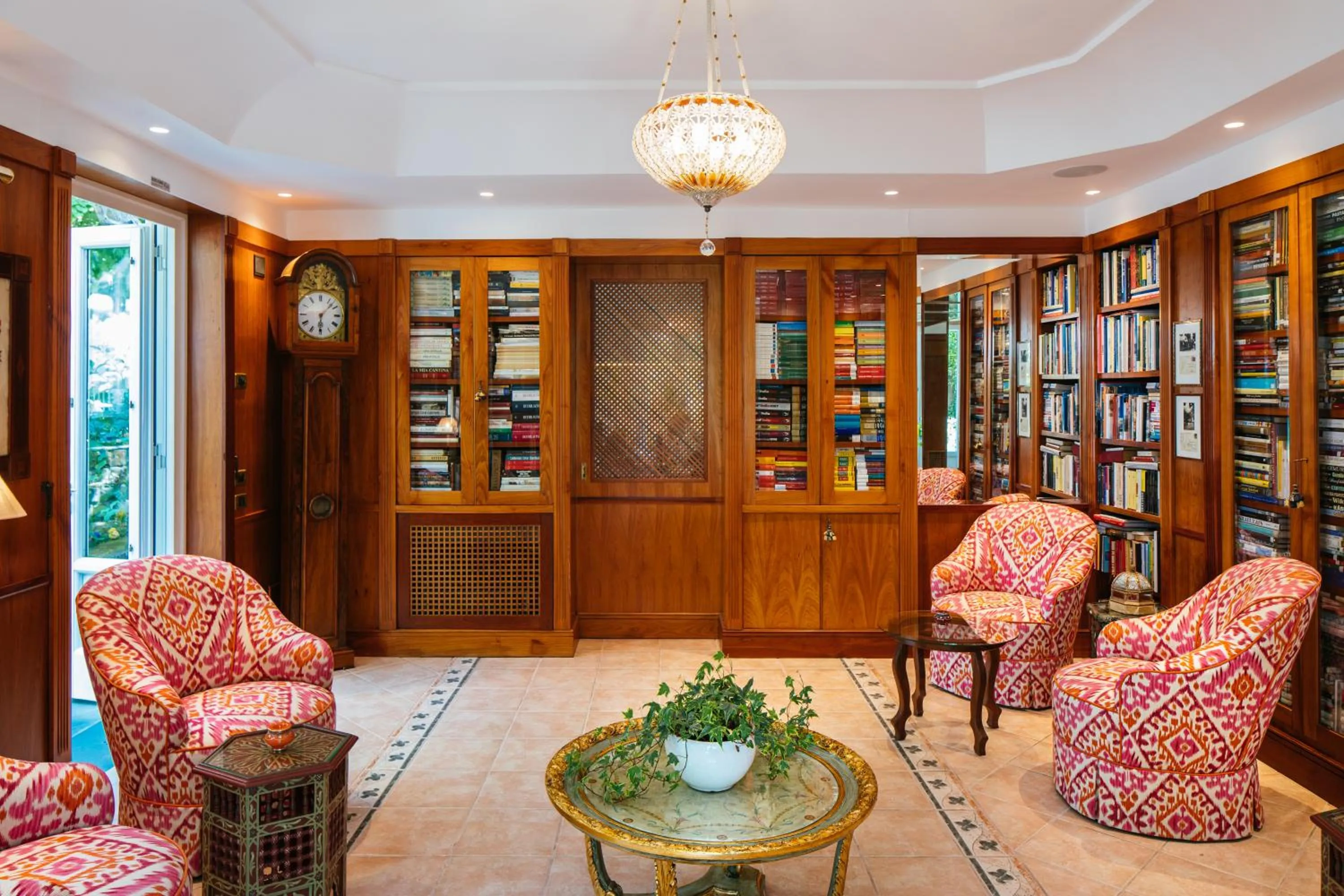 Living room in Boutique Hotel Don Alfonso 1890