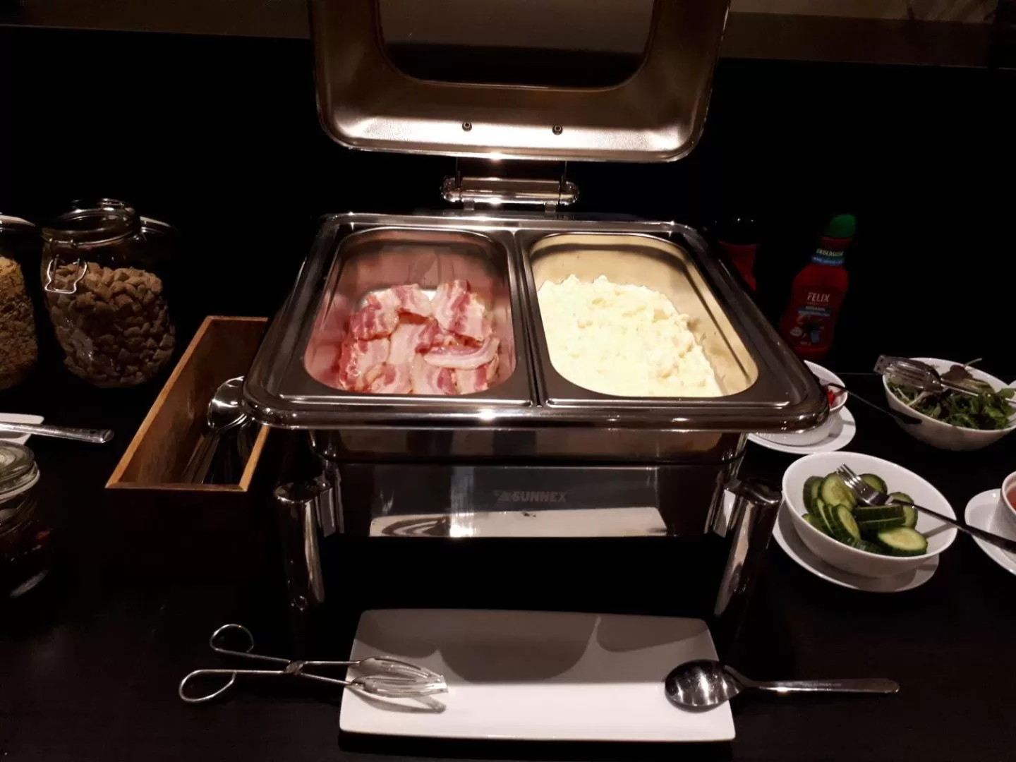 Buffet breakfast in LA Hotel