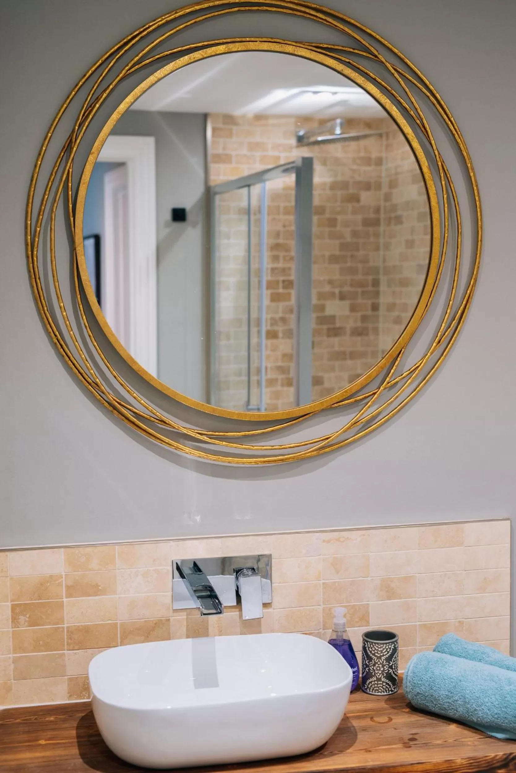 Bathroom in The Royal George