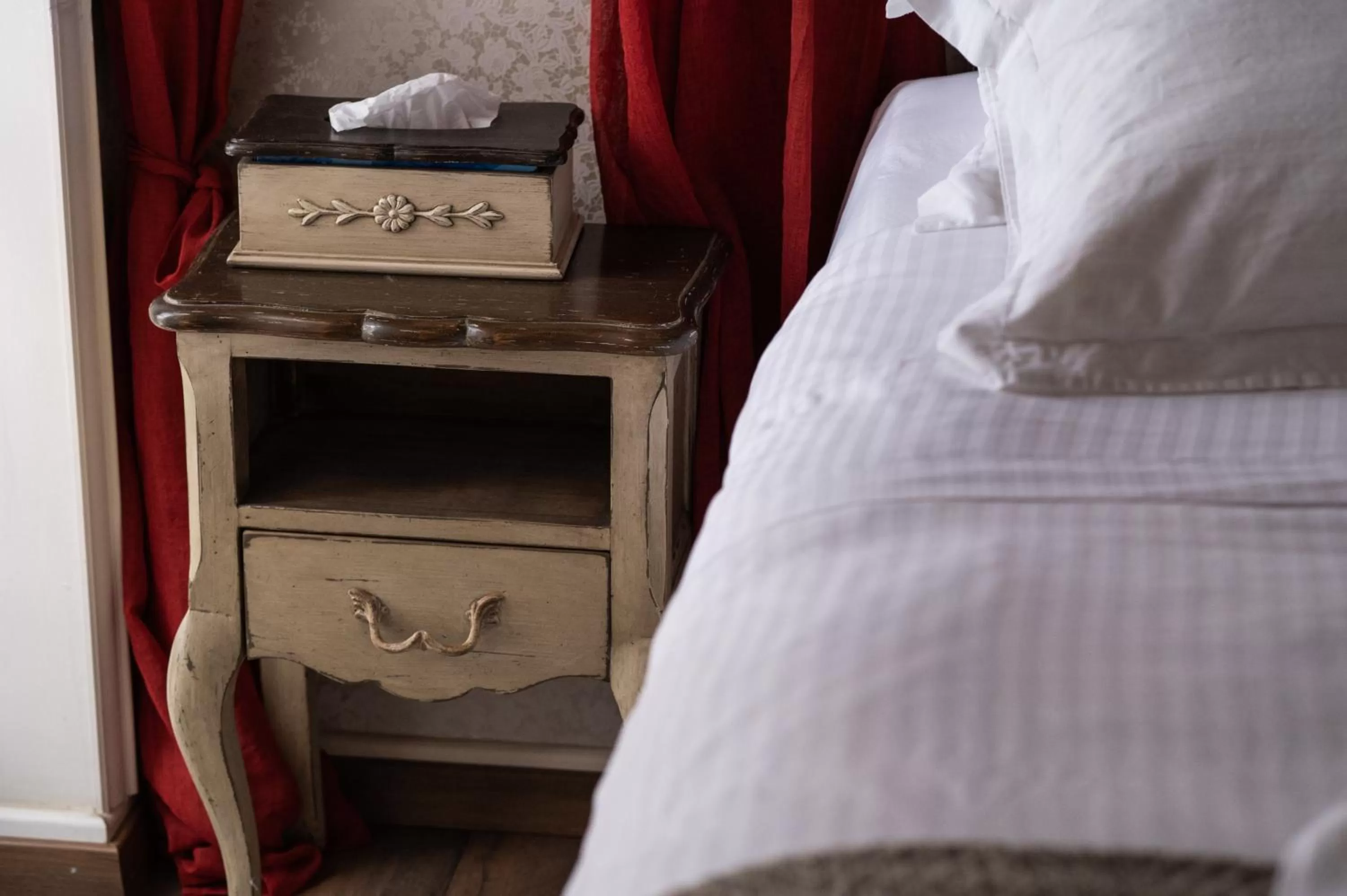 Bed in Boutique Hotel Anagennisis