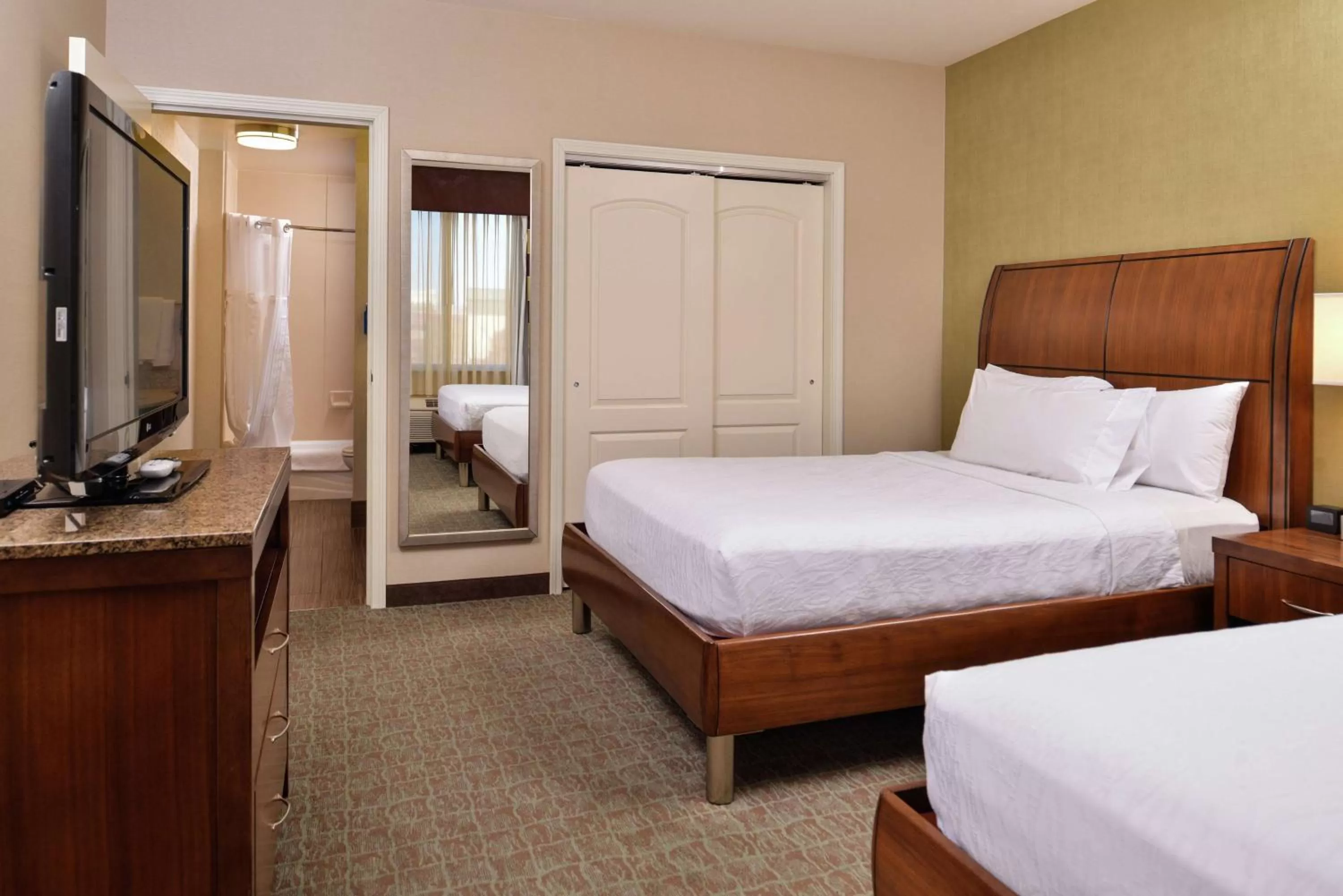 Bedroom, Bed in Hilton Garden Inn Boise Spectrum