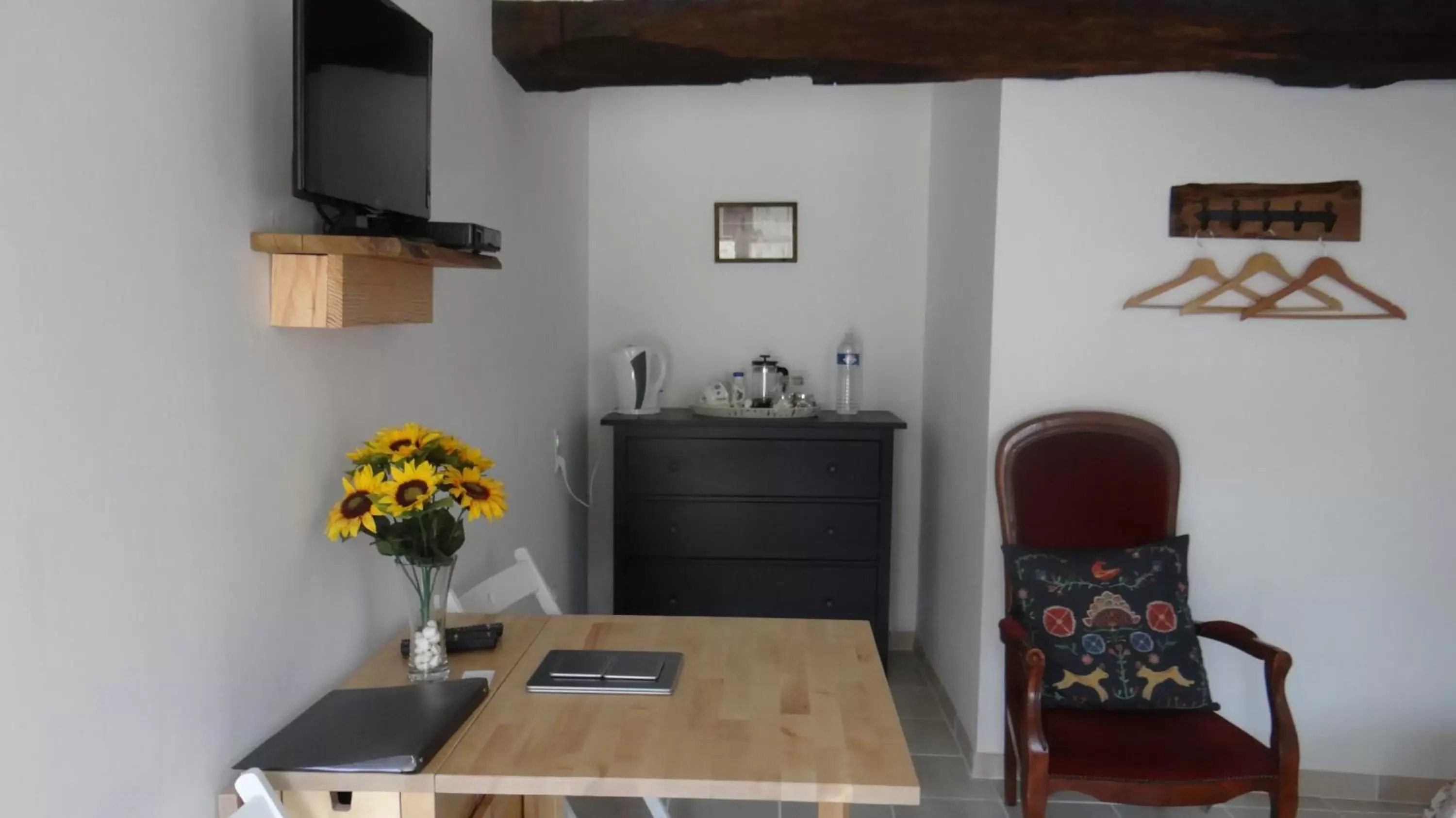 Twin Room in La Petite Houssaye Twin Room in La Petite Houssaye