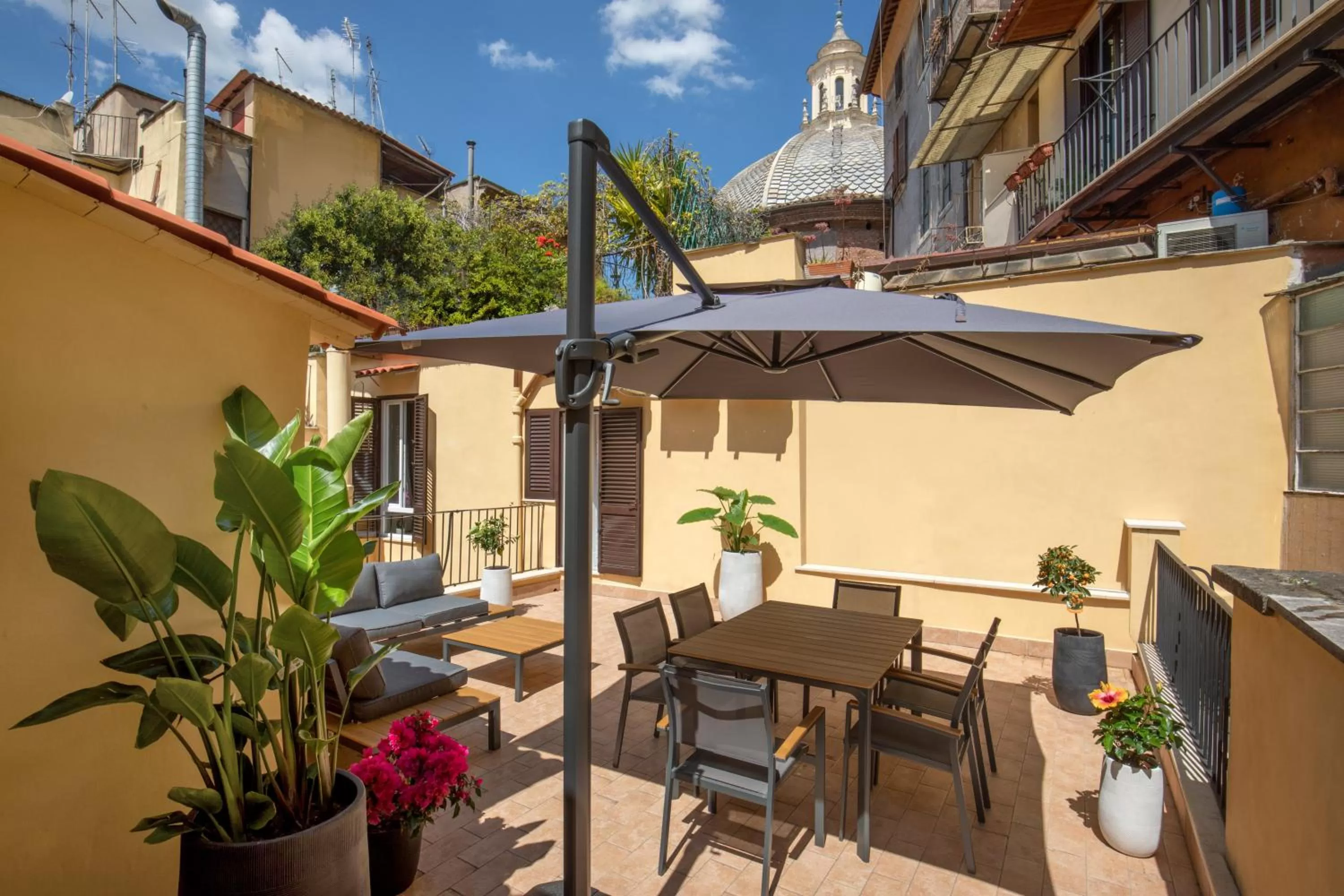 Balcony/Terrace in Condotti Boutique Hotel