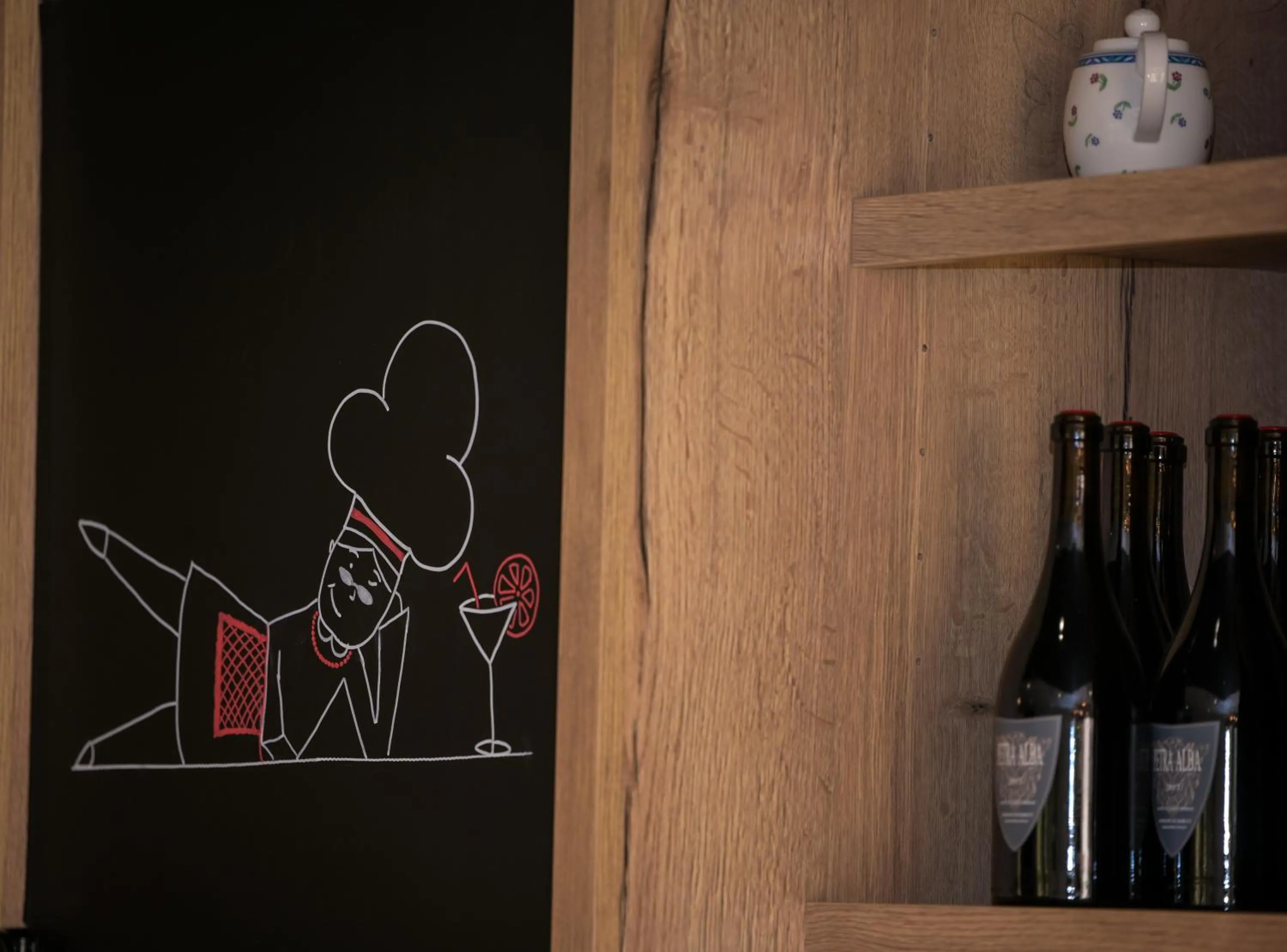 Logo/Certificate/Sign in Logis Hôtel Angers Sud