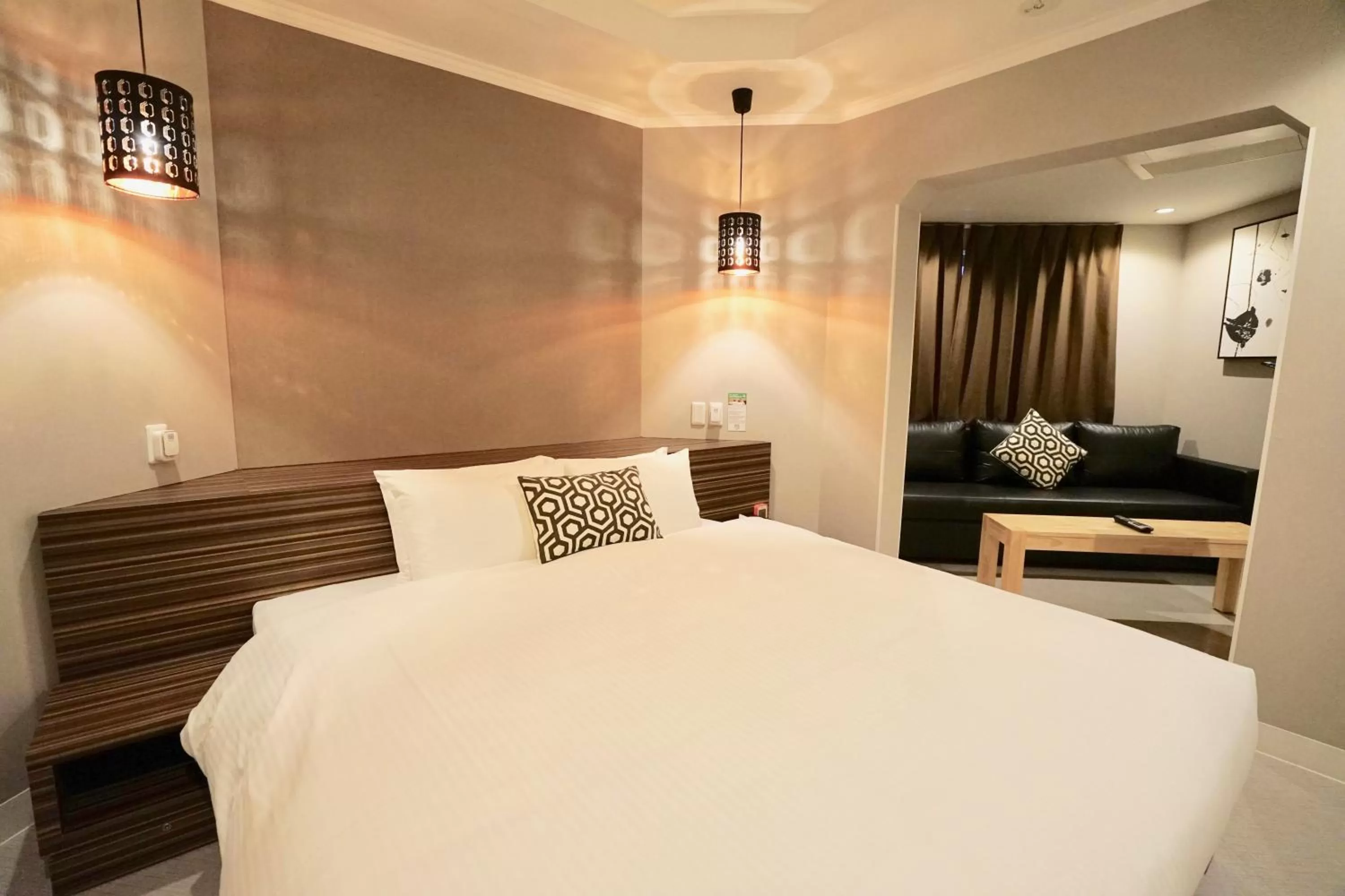 Superior Double Room - Main Building in Hotel 88 Shinsaibashi