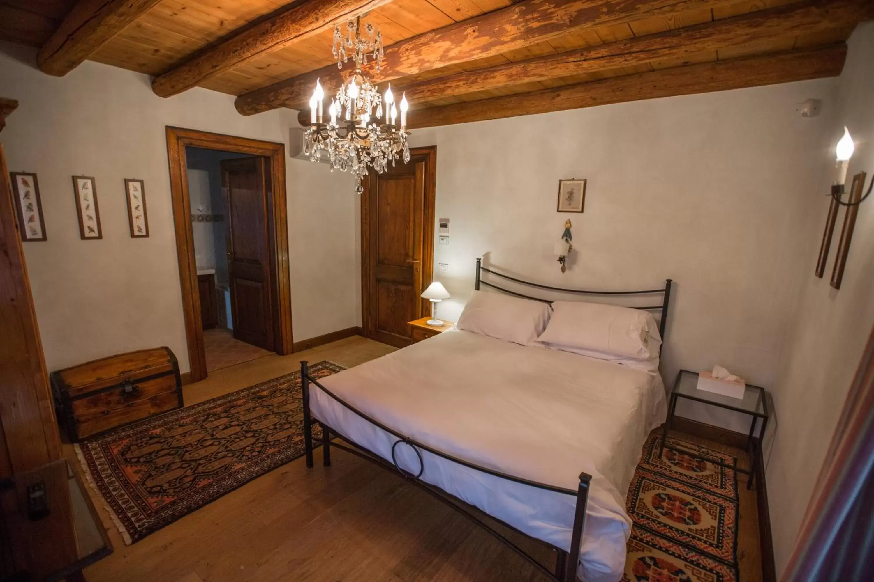 Double Room in Casale la Meridiana Double Room in Casale la Meridiana