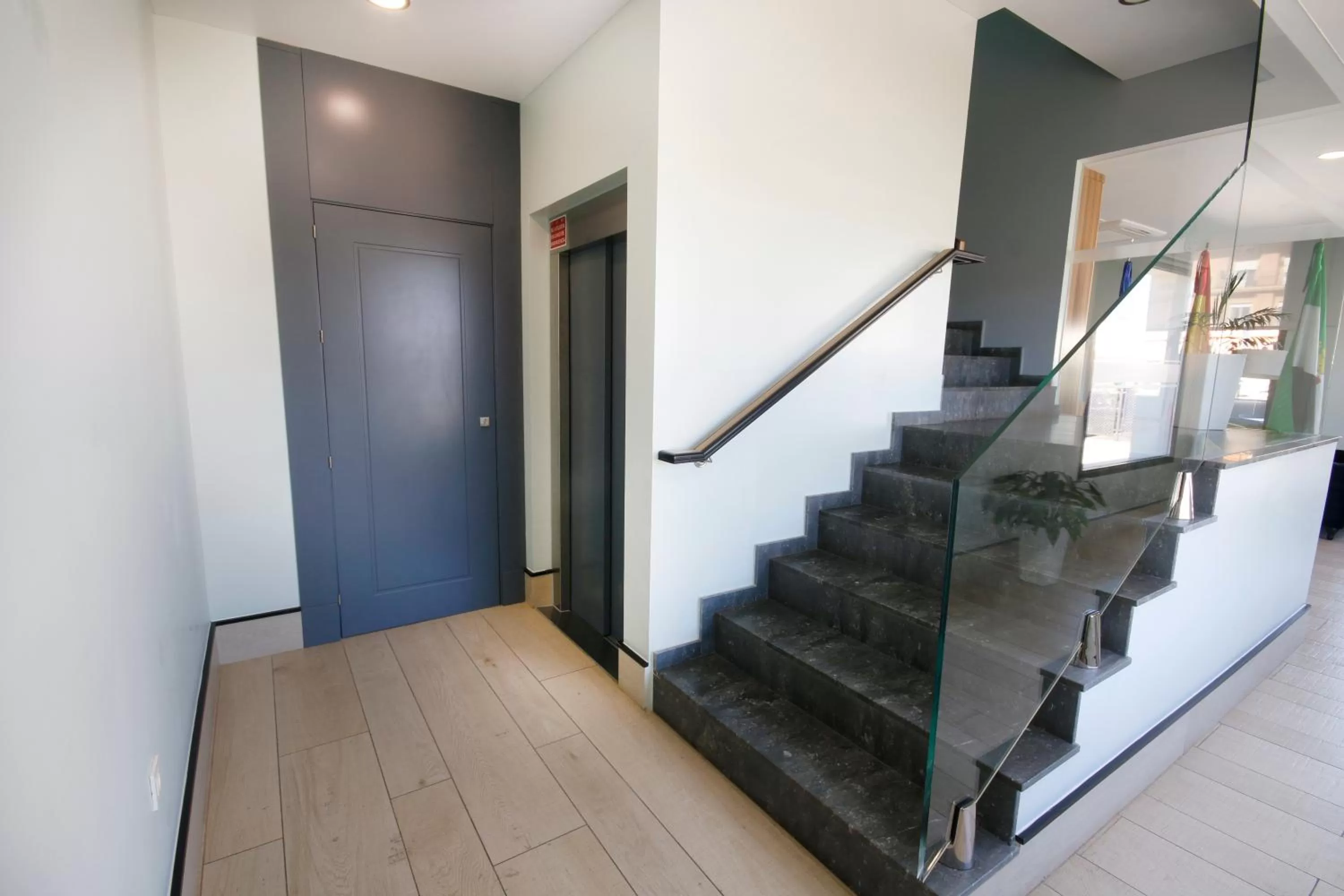 Lobby or reception, Lobby/Reception in Hotel Leo