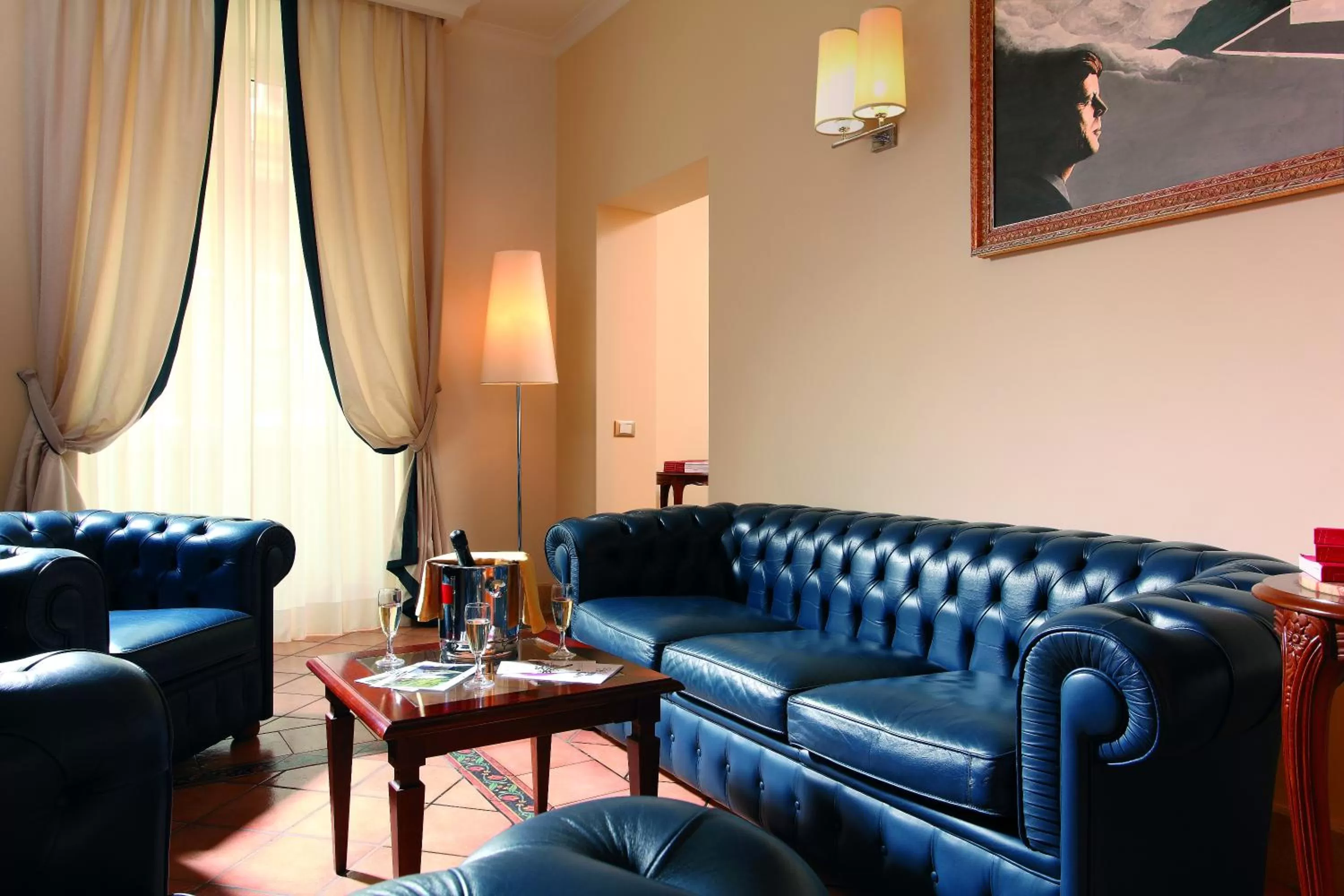 Lounge or bar in Hotel Kennedy