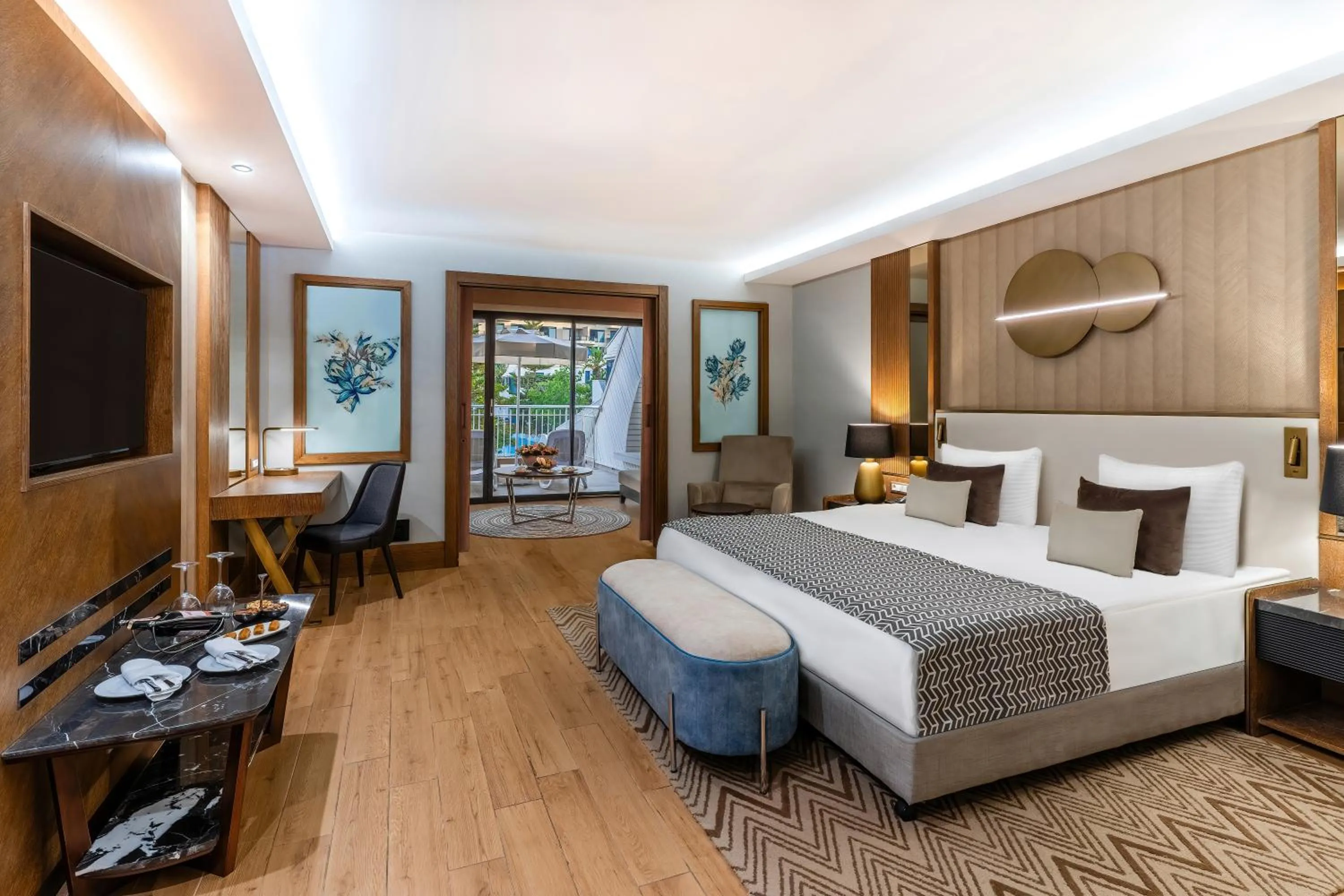 Pool view, Bed in Susesi Luxury Resort