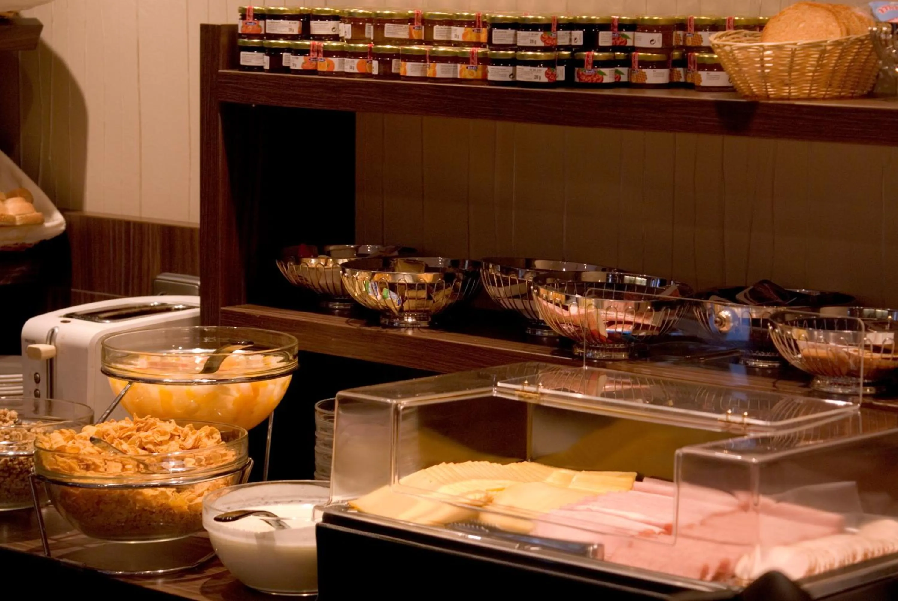 Food and drinks in Prinsengracht Hotel