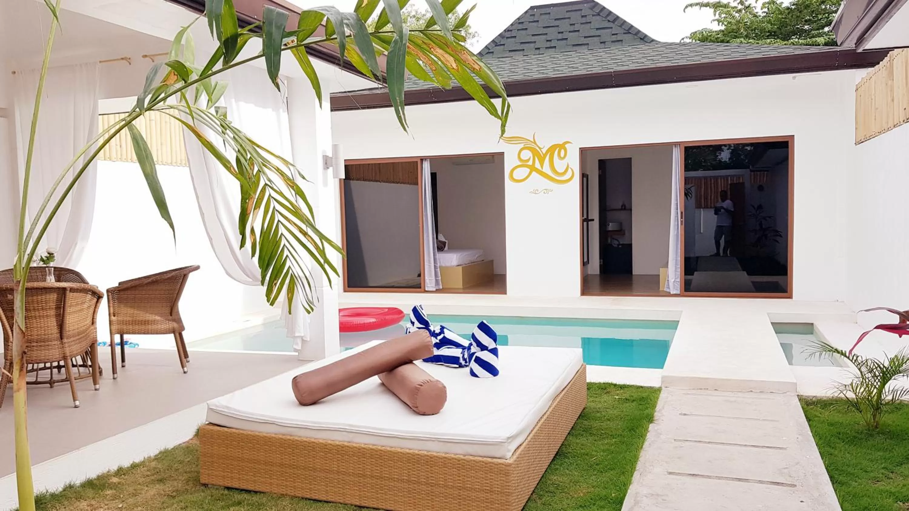 Patio in Montecarlo Villas Panglao