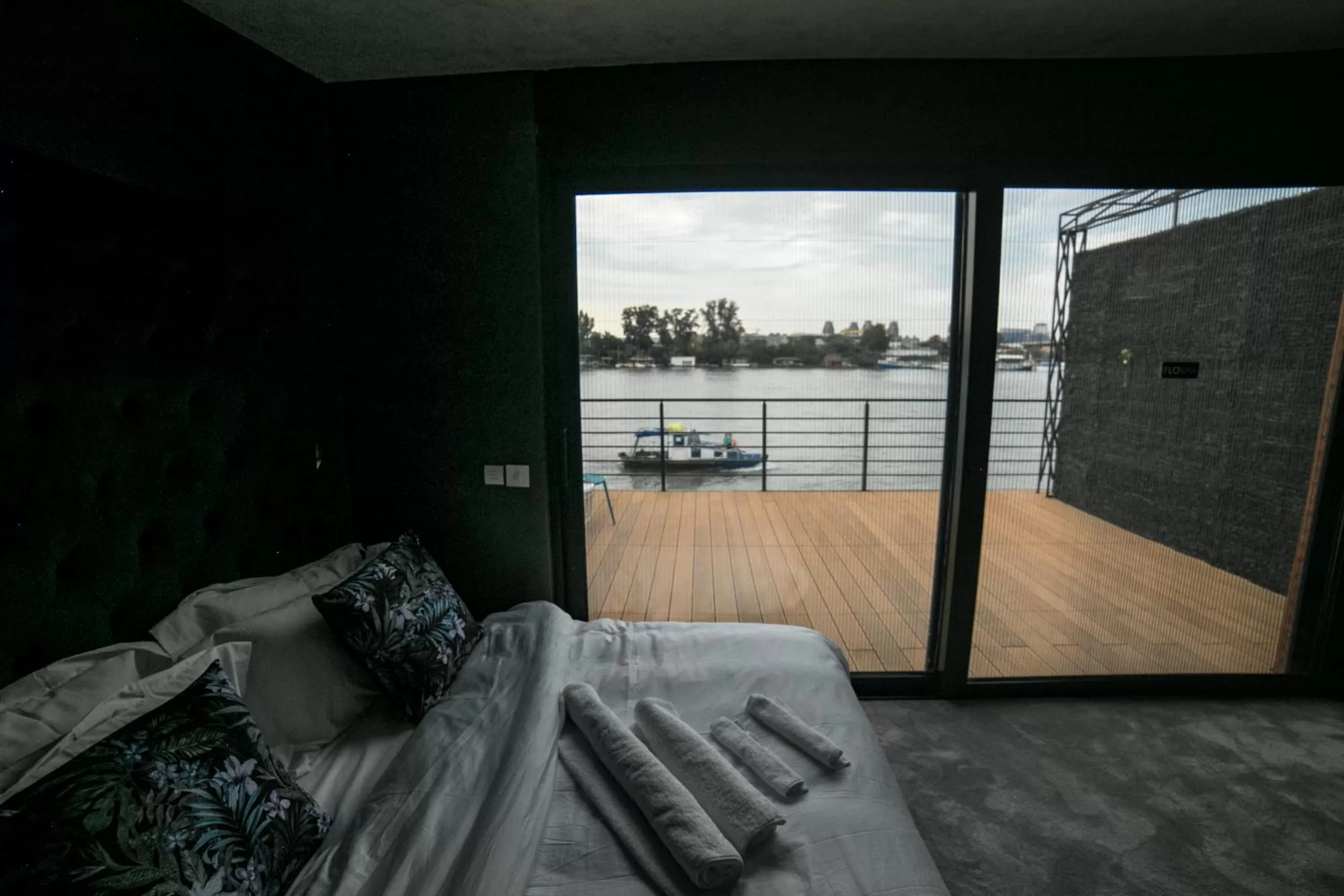 Standard Double Room in FLOW