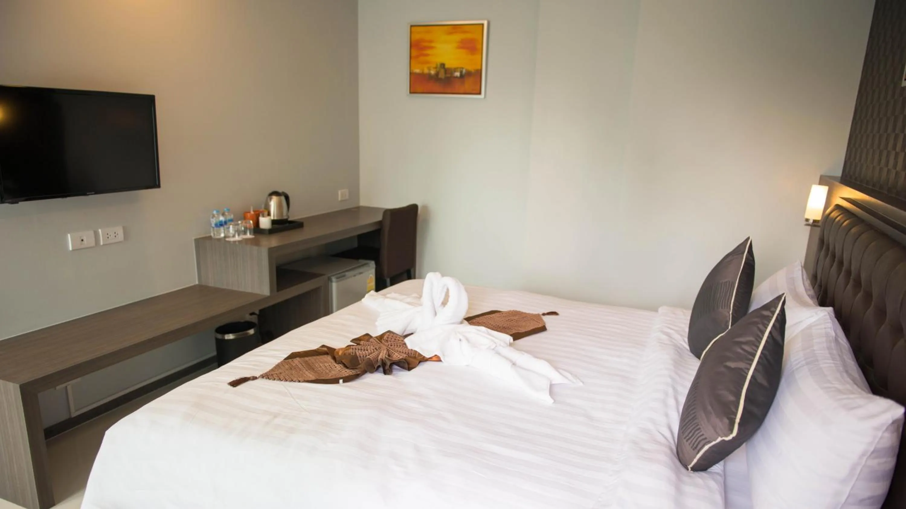 Other, Bed in Picnic Hotel Bangkok - Rang Nam