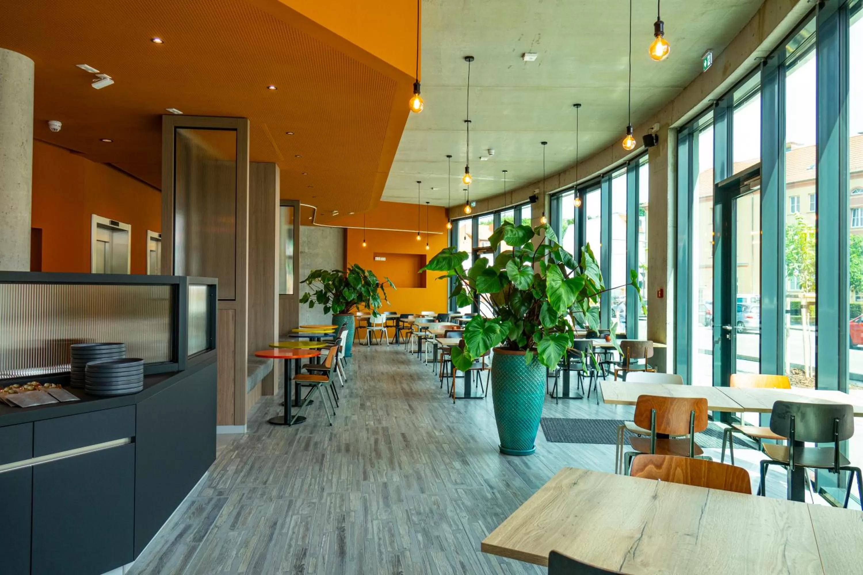 Breakfast in H24 Stadthotel Bernau