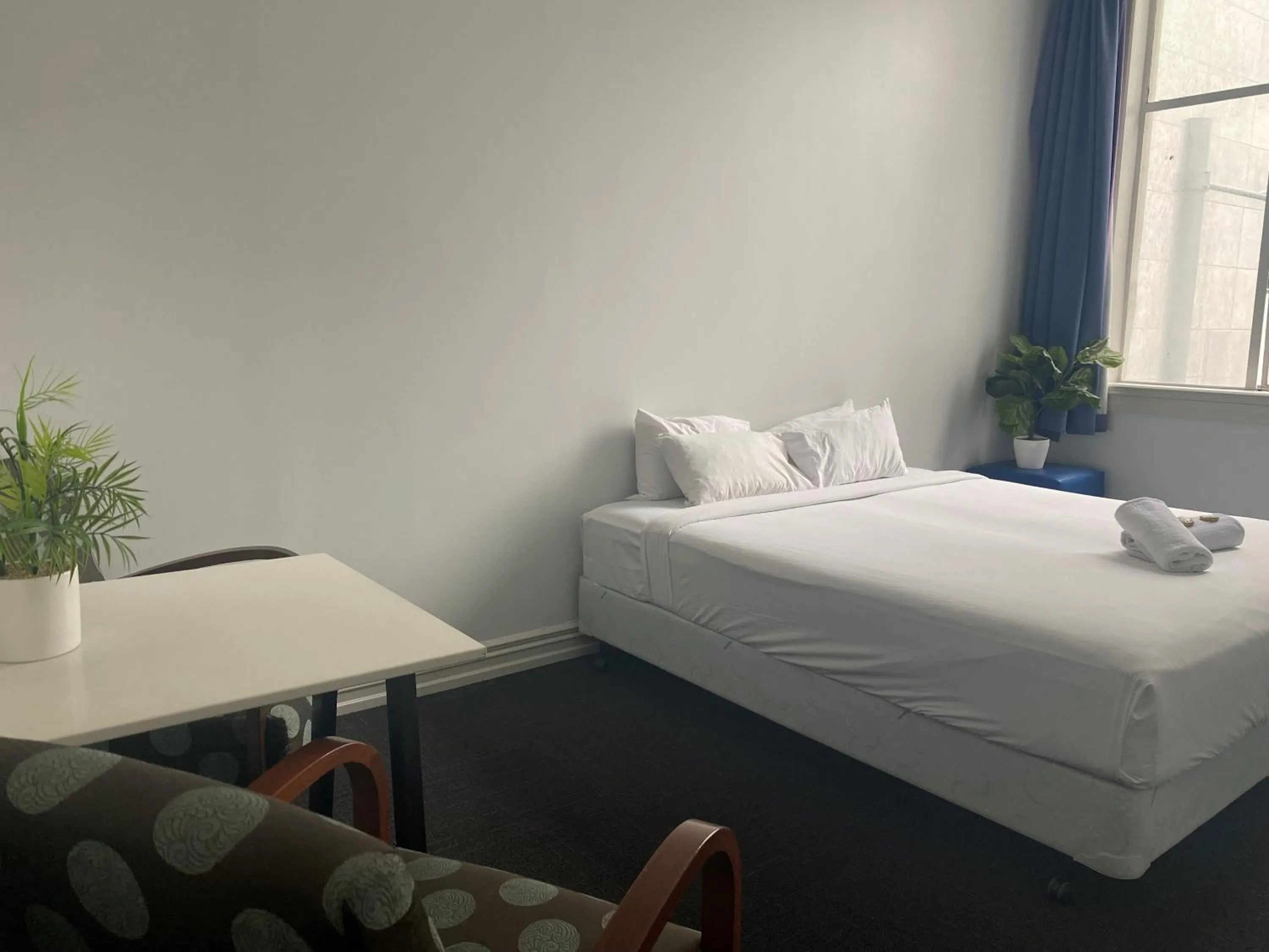 Photo of the whole room in Fort Street Accommodation