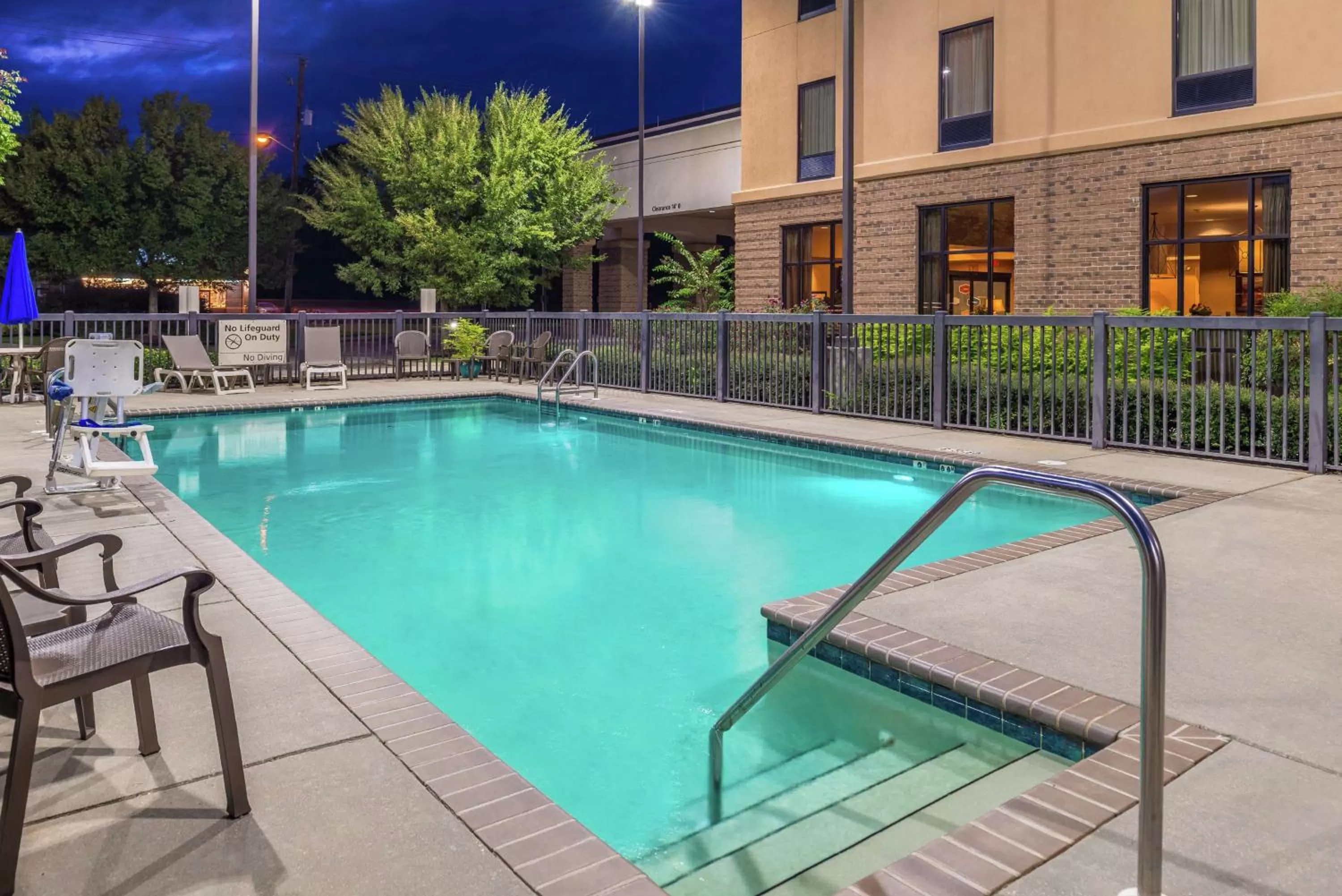 Pool view in Hampton Inn Jackson-College Avenue