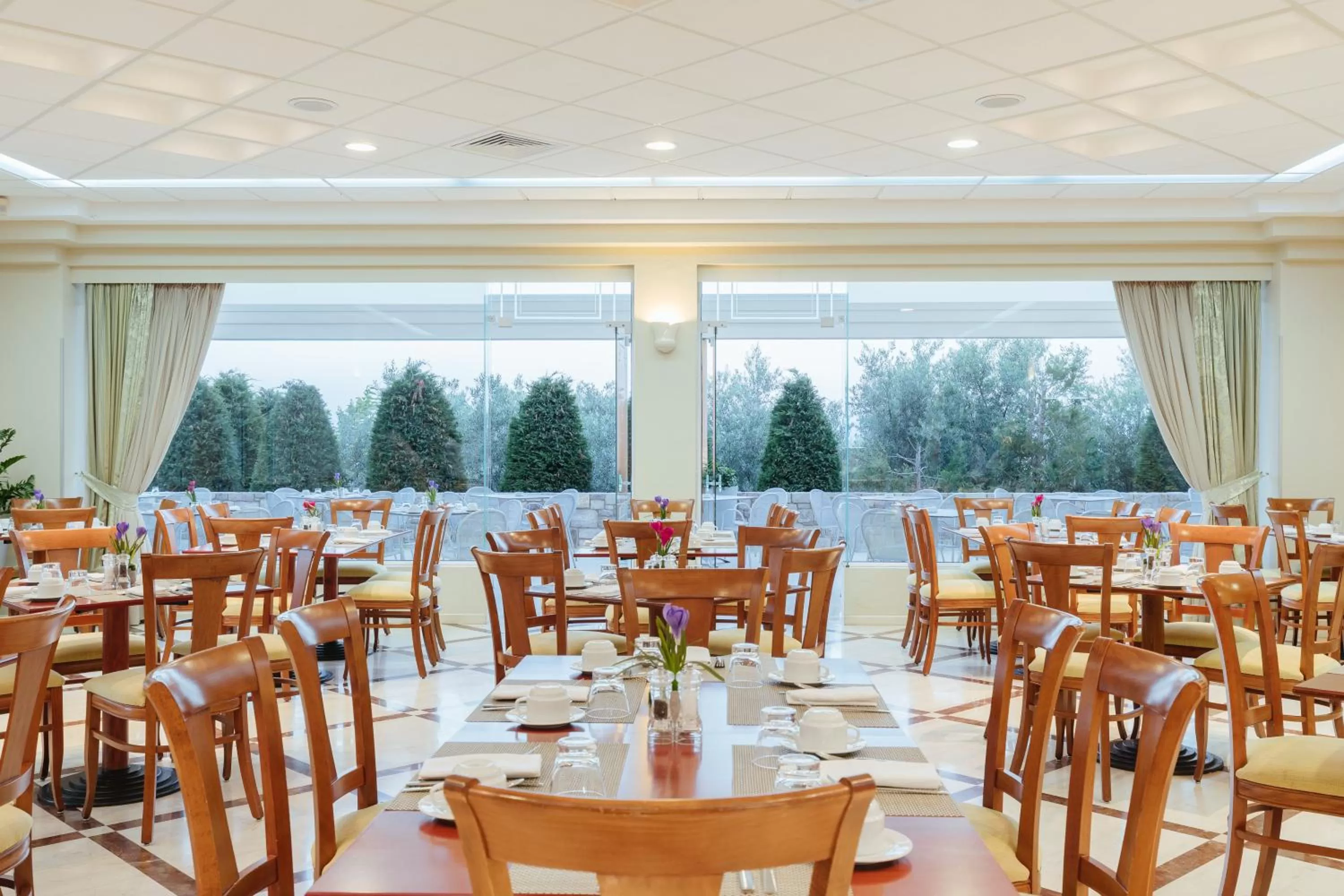 Restaurant/places to eat in Akti Taygetos - Conference Resort