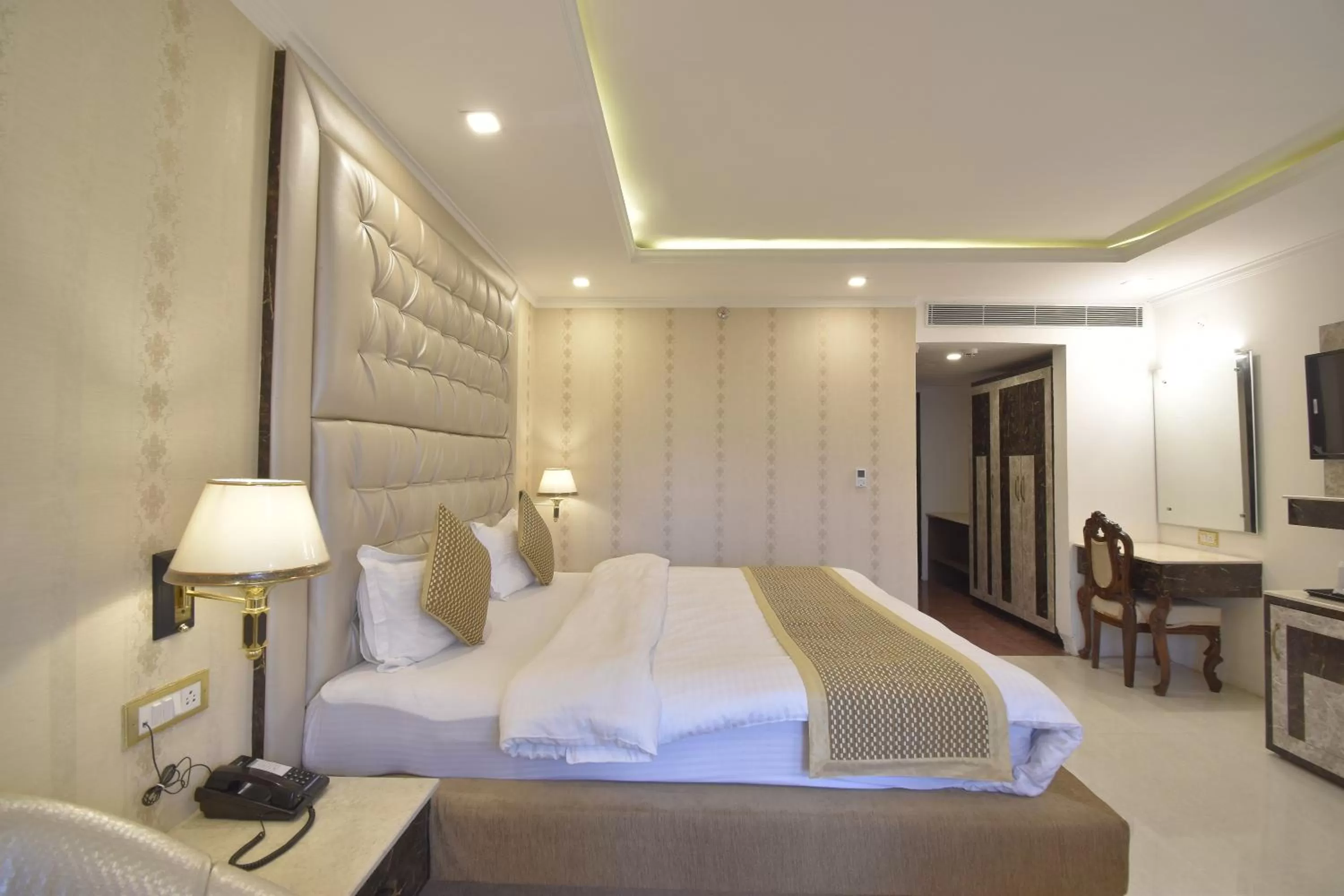 Bed in The Royal Castle AC Centralized