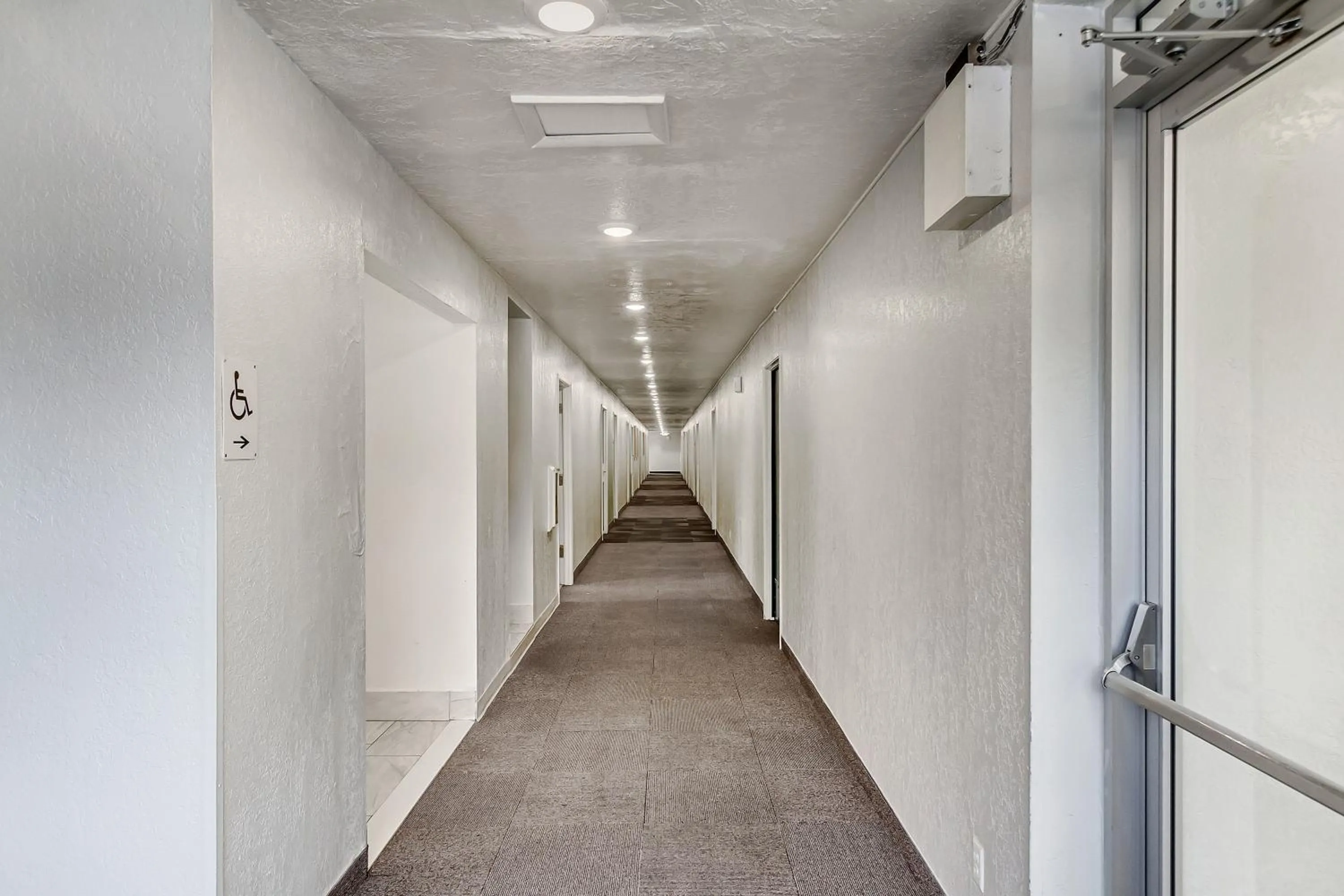 Area and facilities in Motel 6 Ogden, UT- Downtown