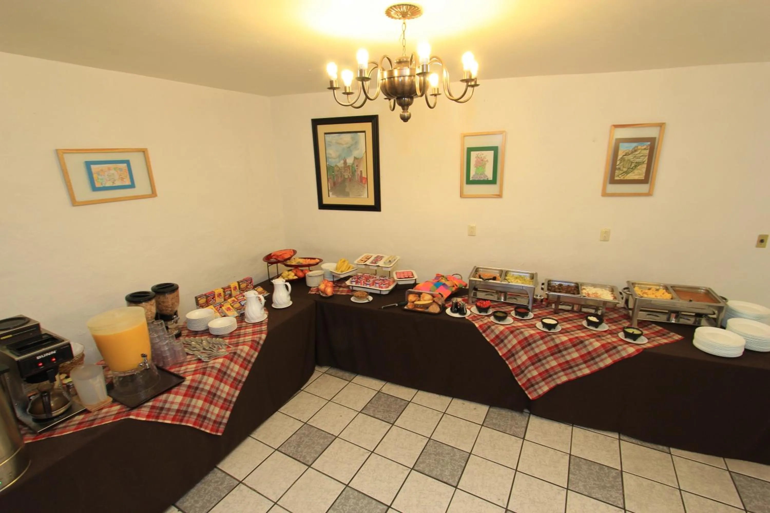 Breakfast, Bed in Hotel Santa Regina