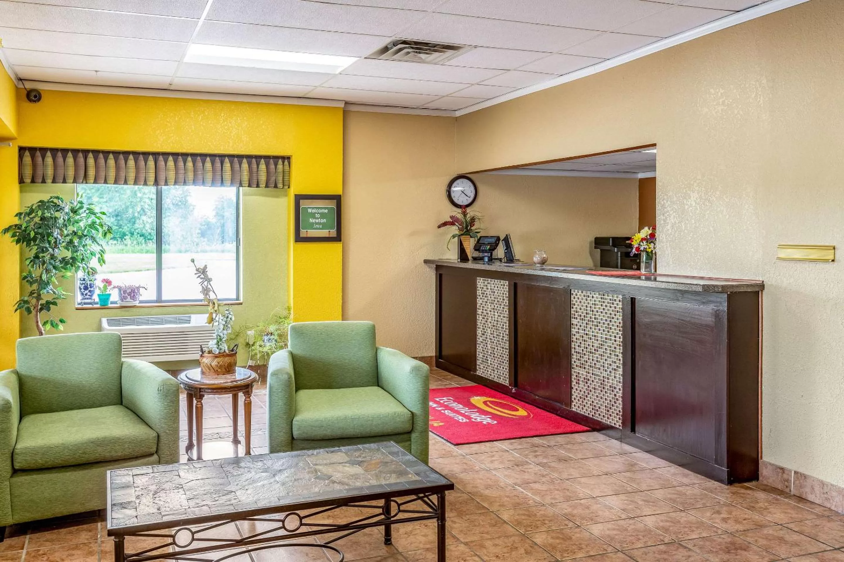Lobby or reception in Econo Lodge Inn & Suites Newton