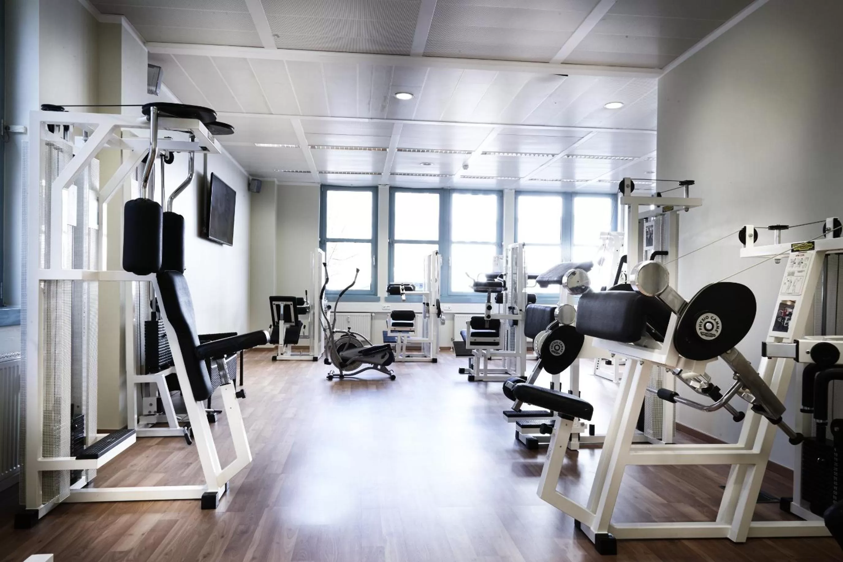 Fitness centre/facilities in Hotel Kiel by Golden Tulip