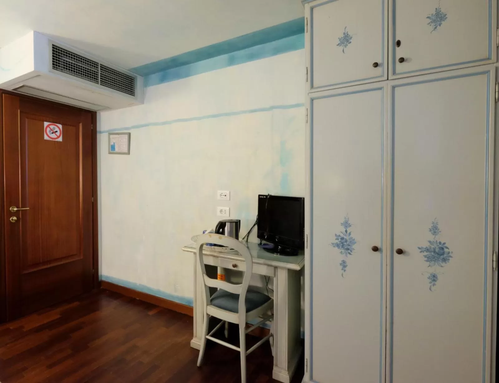 Bedroom in Hotel ai do Mori