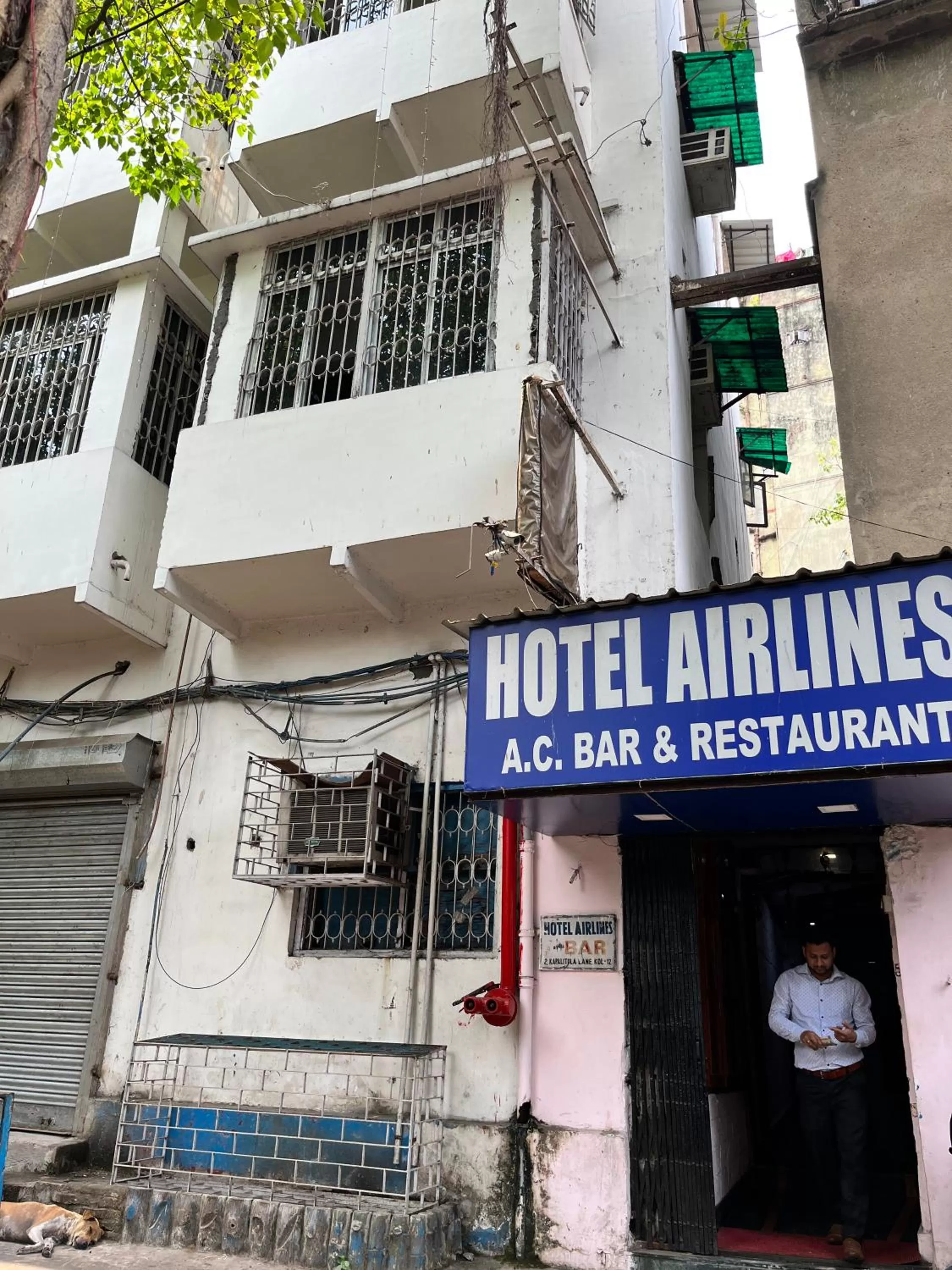 Facade/entrance in Hotel Airlines