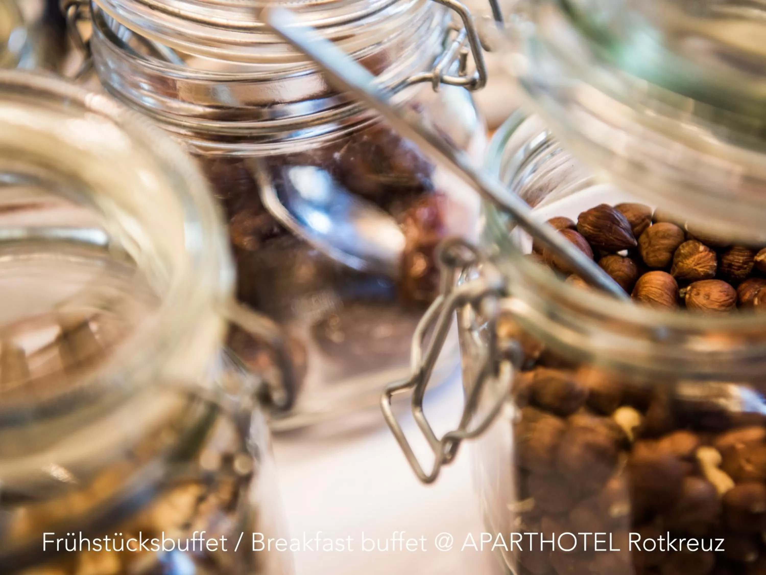 Restaurant/places to eat in Hotel Bauernhof - Self Check-In Hotel